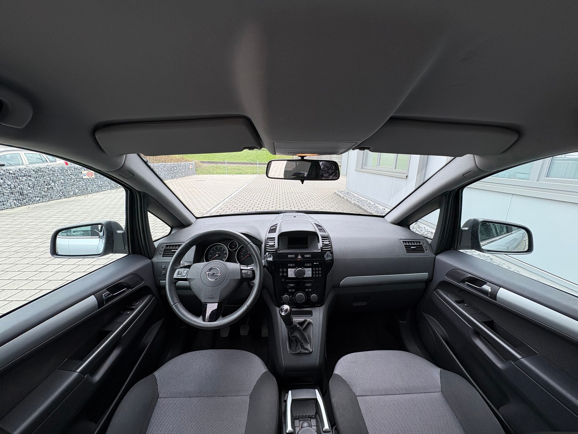 OPEL Zafira 1.8i 16V MFK 08.04.2026-image-11