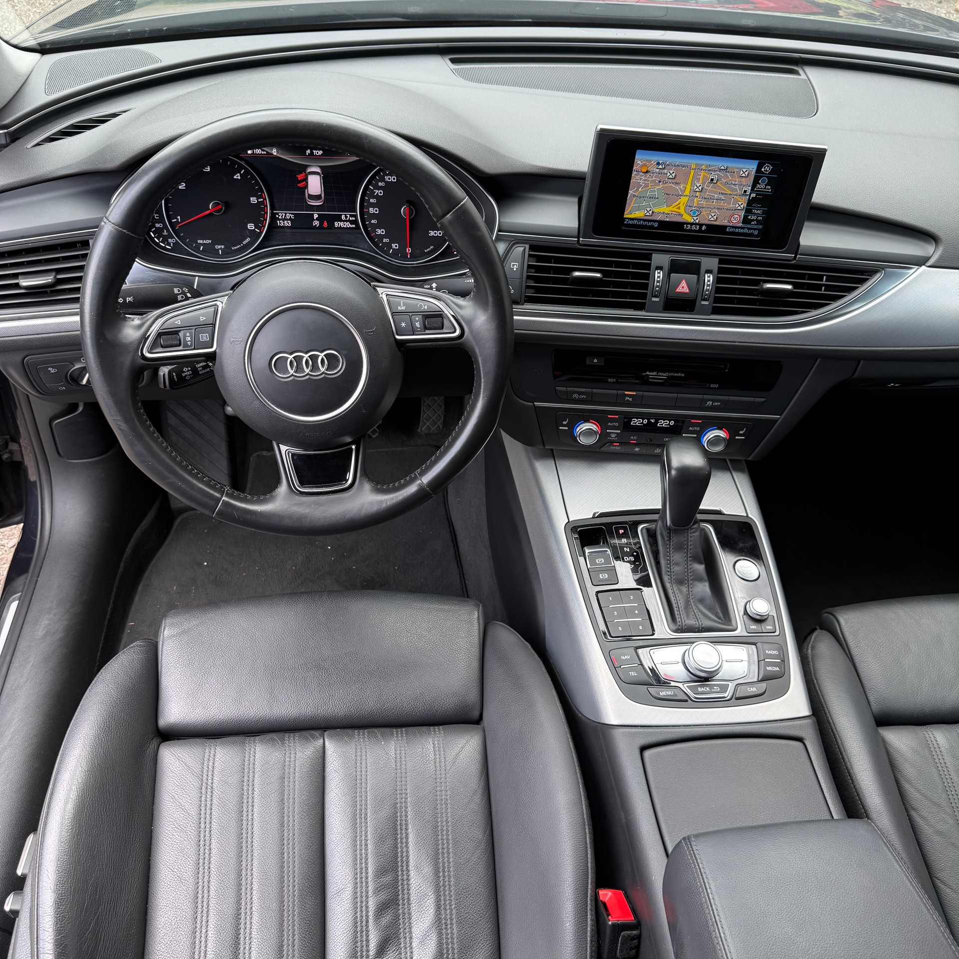 AUDI A6 Avant 2.0 TDI S-tronic *S-LINE*-image-12