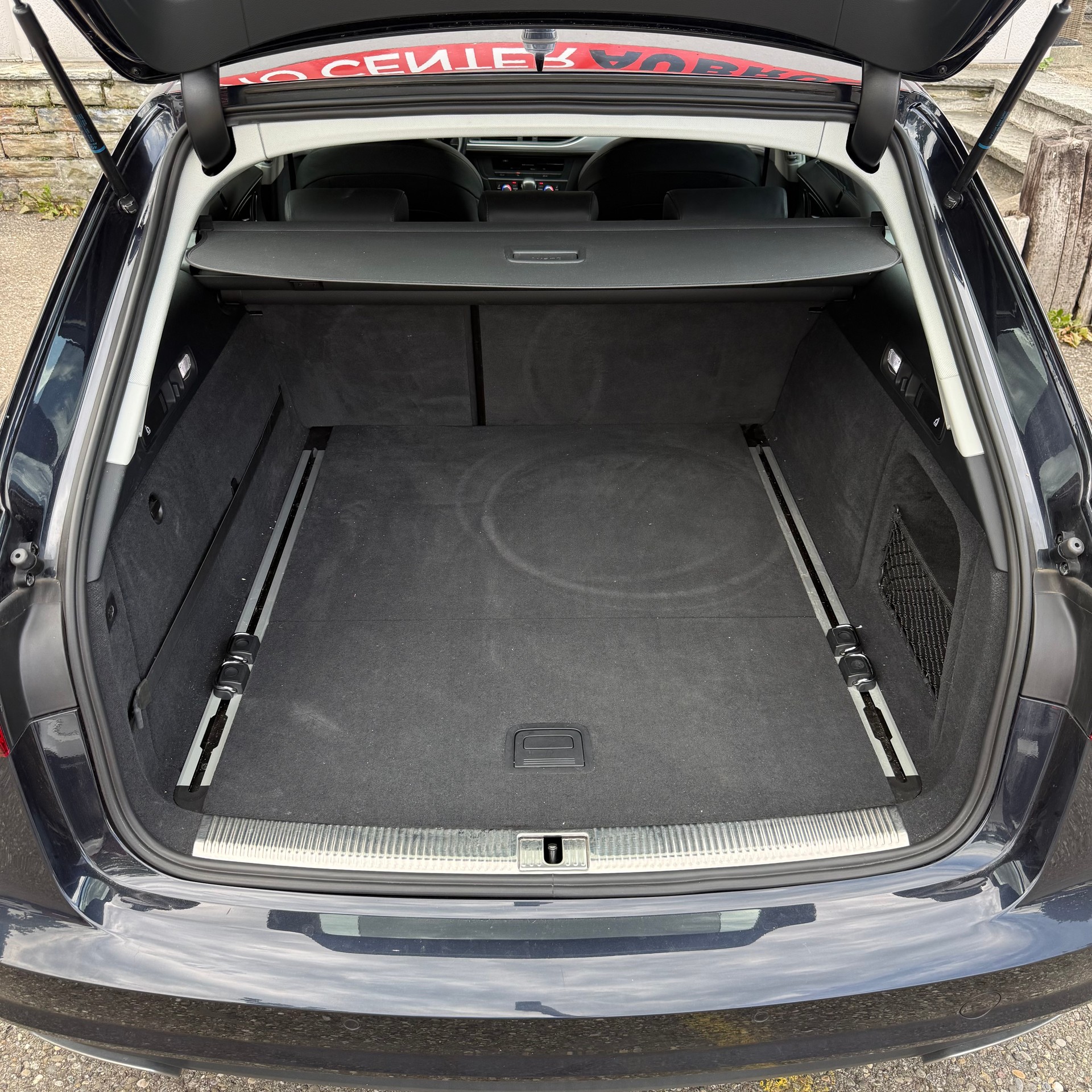AUDI A6 Avant 2.0 TDI S-tronic *S-LINE*-image-19