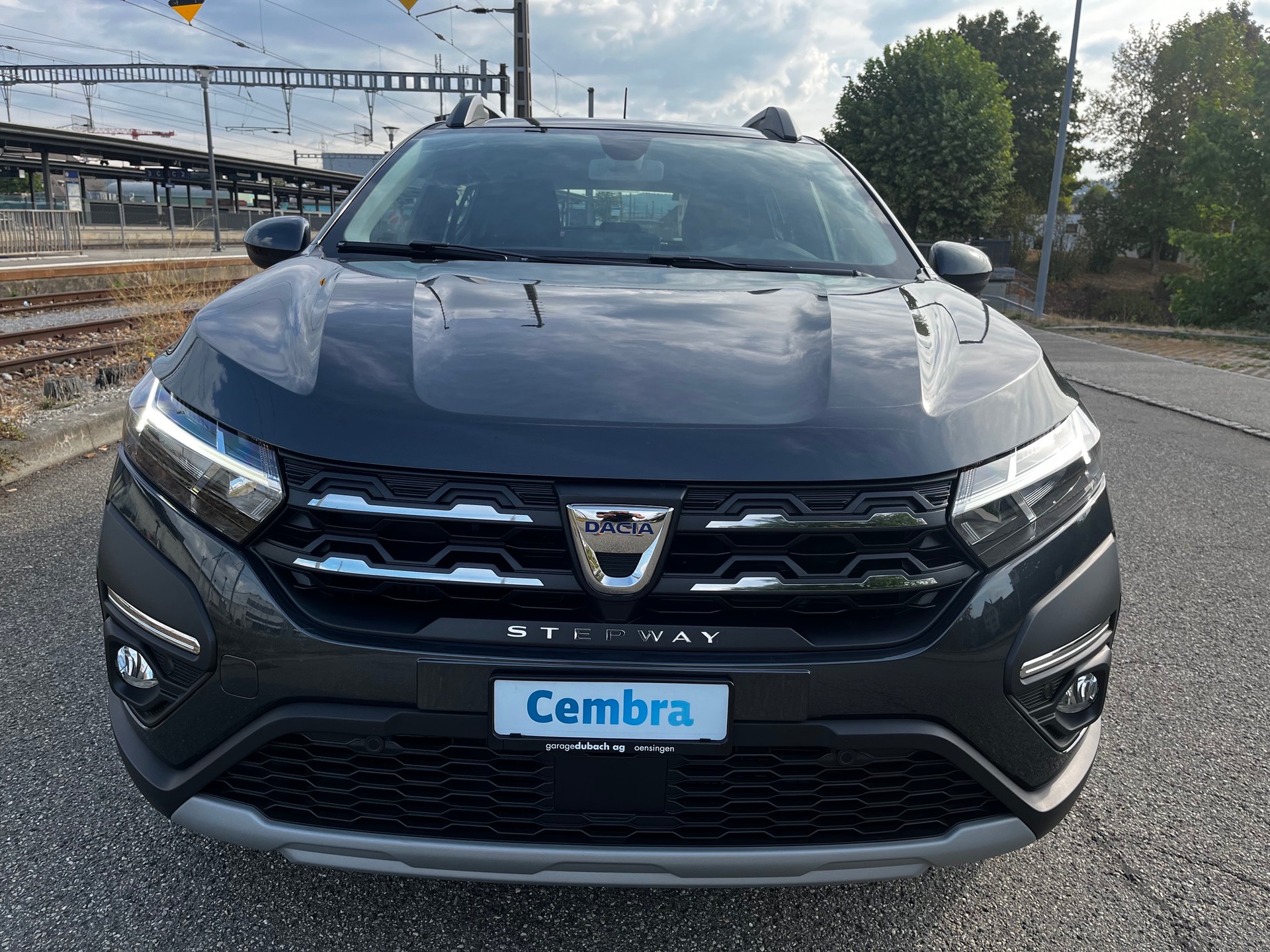 DACIA Sandero Stepway TCe 90 Comfort CVT-image-3