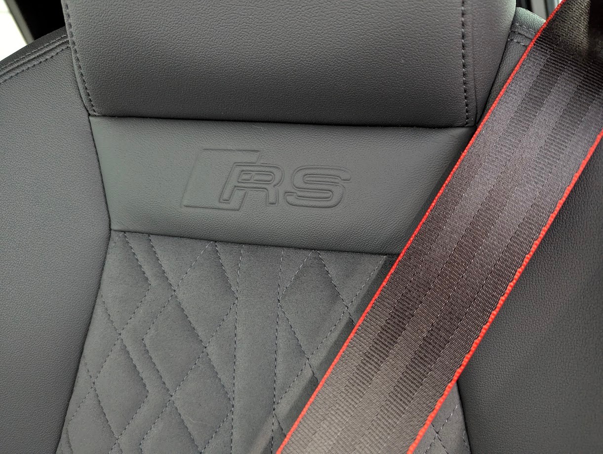 AUDI RS3 Sportback 2.5 TFSI quattro S-Tronic*FACELIFT 5J GAR ALL-BLACK SPORT-AGA NAVI+ CAM SONOS DESIGN*-image-6