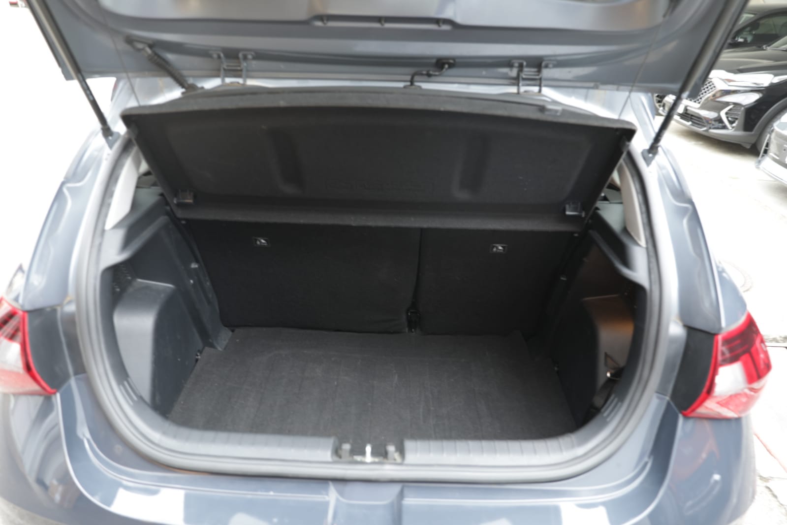 HYUNDAI i20 1.0 T-GDi Amplia DCT-image-18