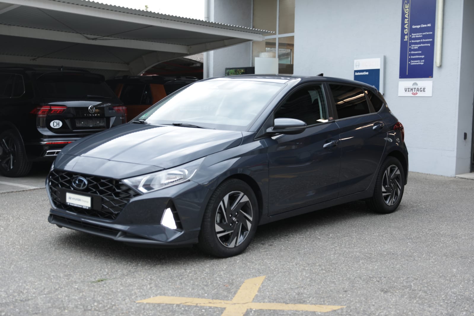 HYUNDAI i20 1.0 T-GDi Amplia DCT-image-1