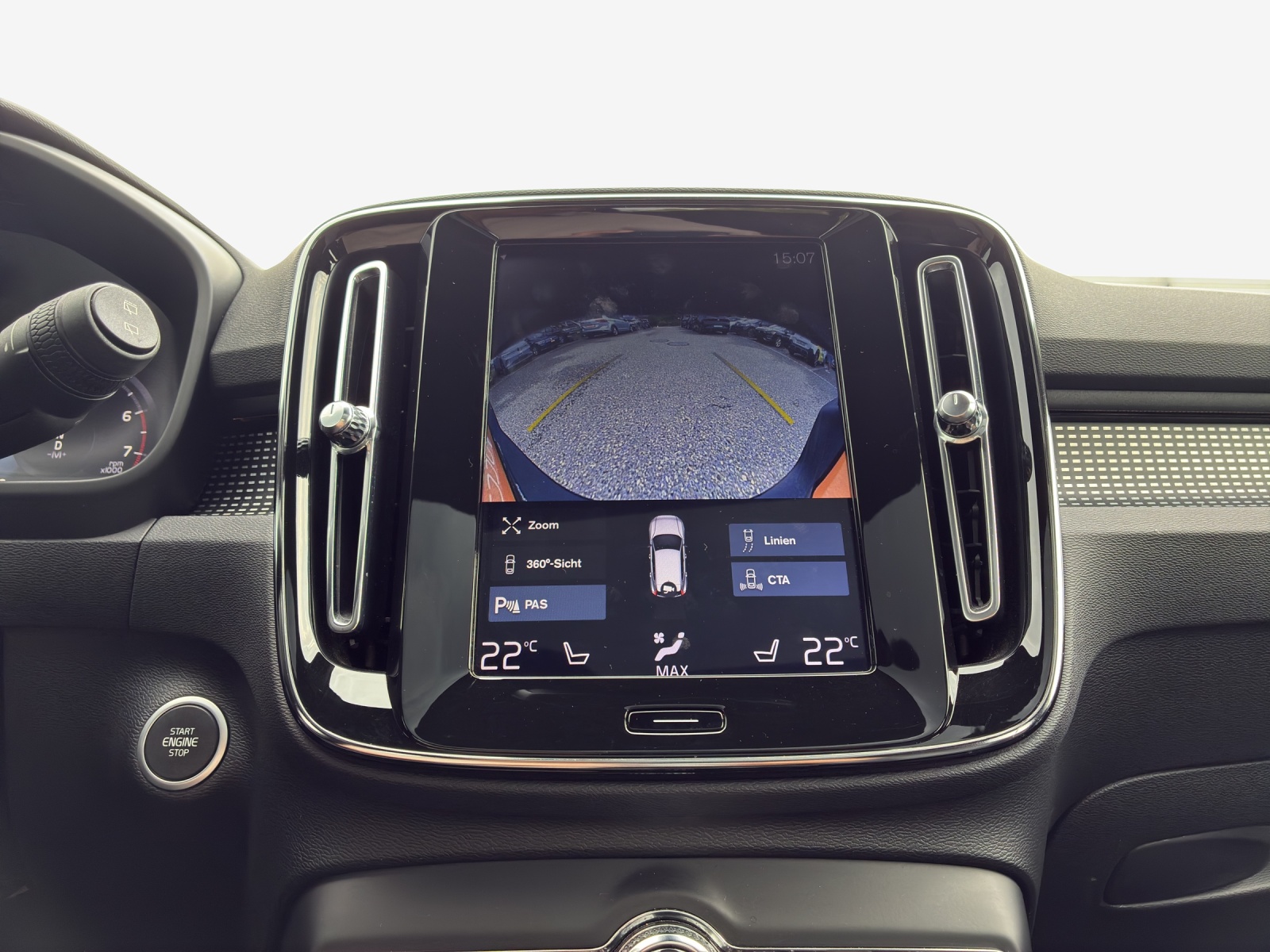 VOLVO XC40 T5 AWD R-Design Geartronic-image-14