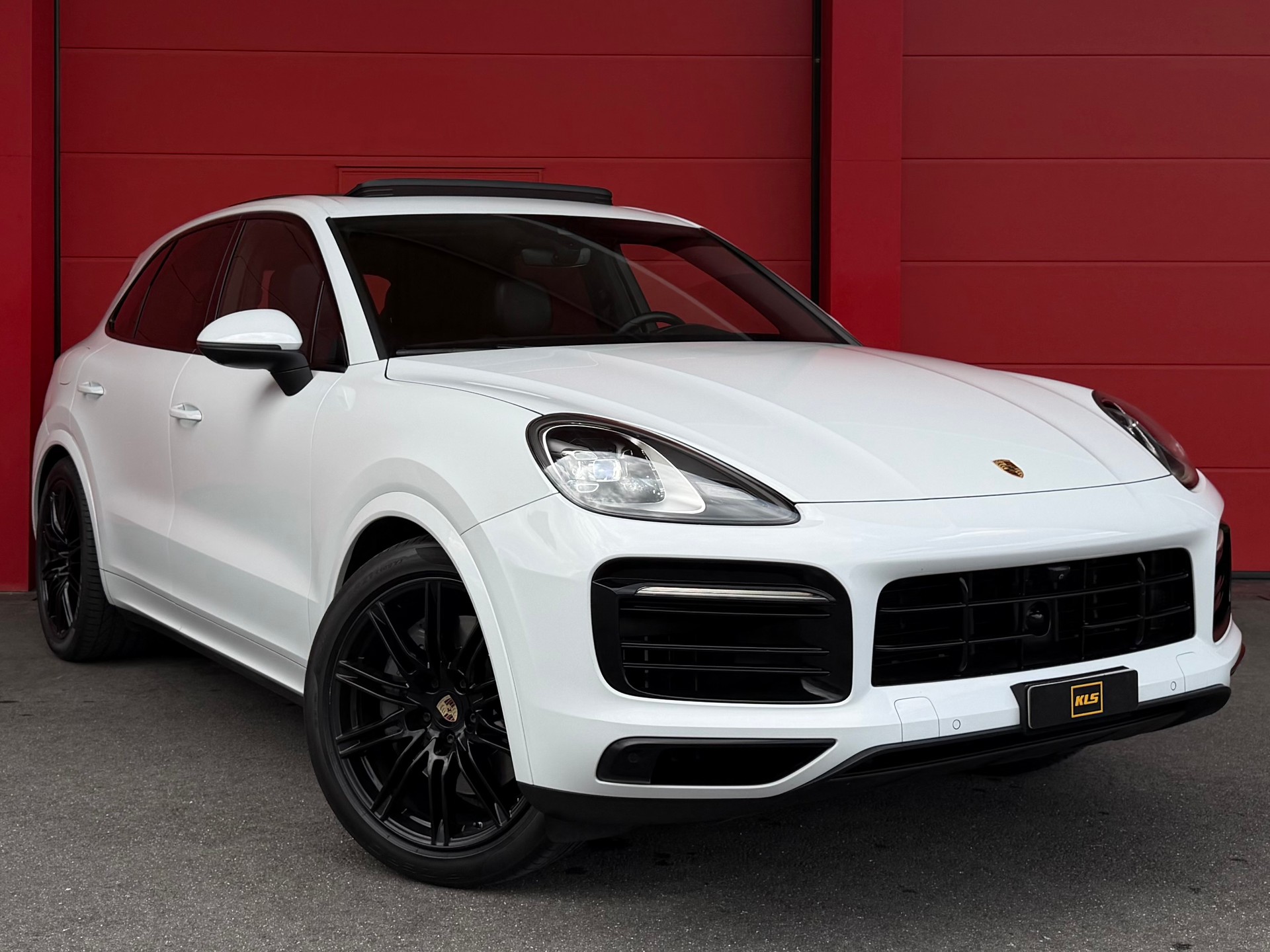 PORSCHE Cayenne S-image-0