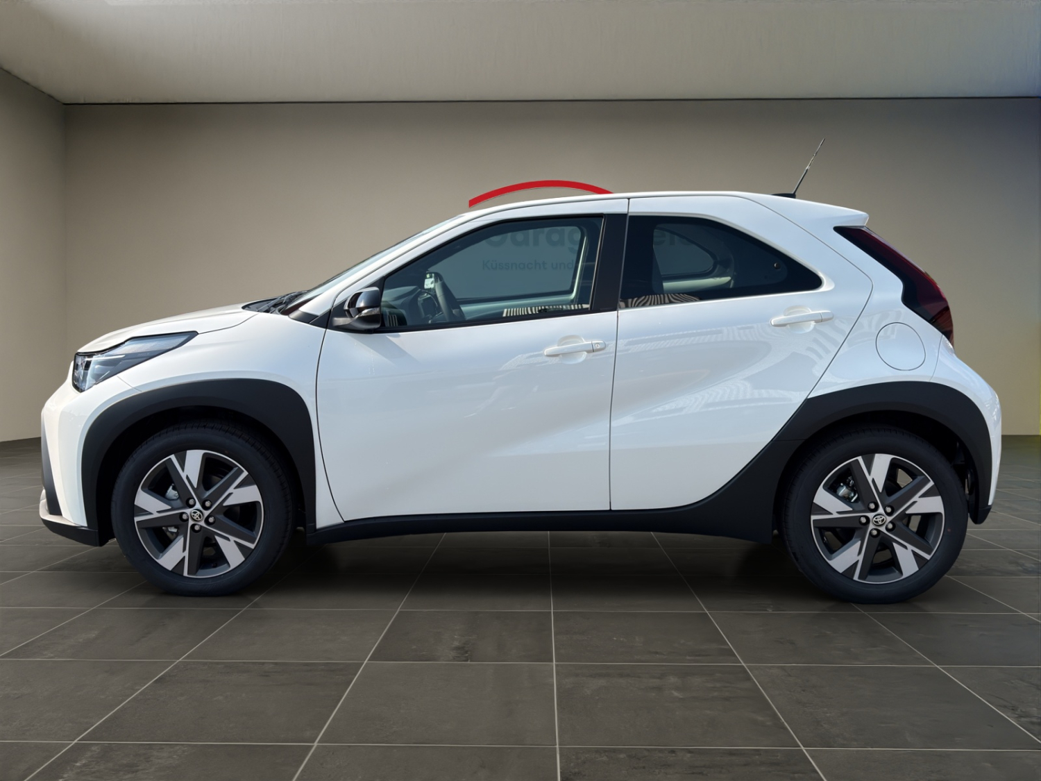 TOYOTA Aygo X 1.5 VVT-i HSD Comfort-image-1
