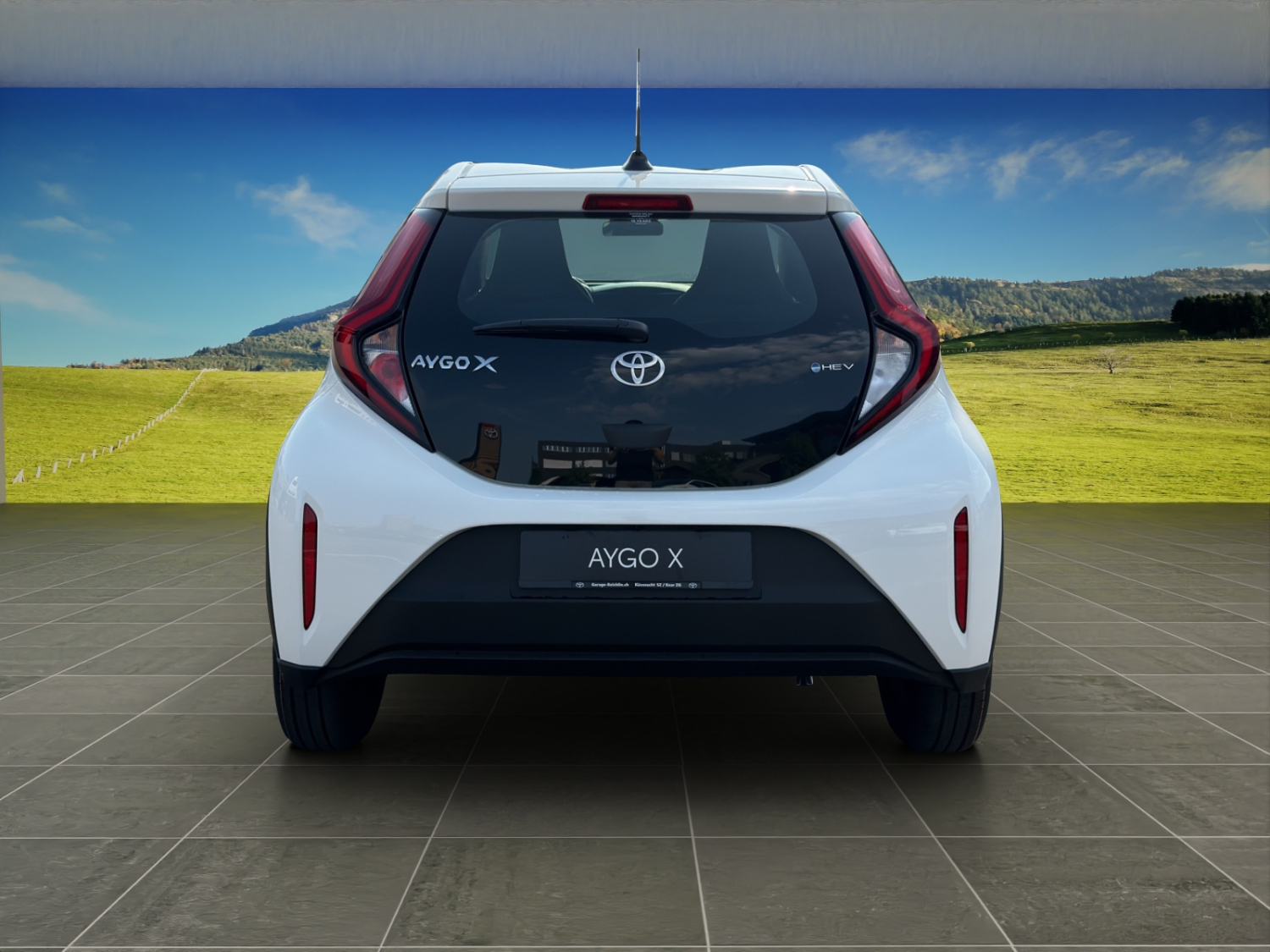 TOYOTA Aygo X 1.5 VVT-i HSD Comfort-image-3