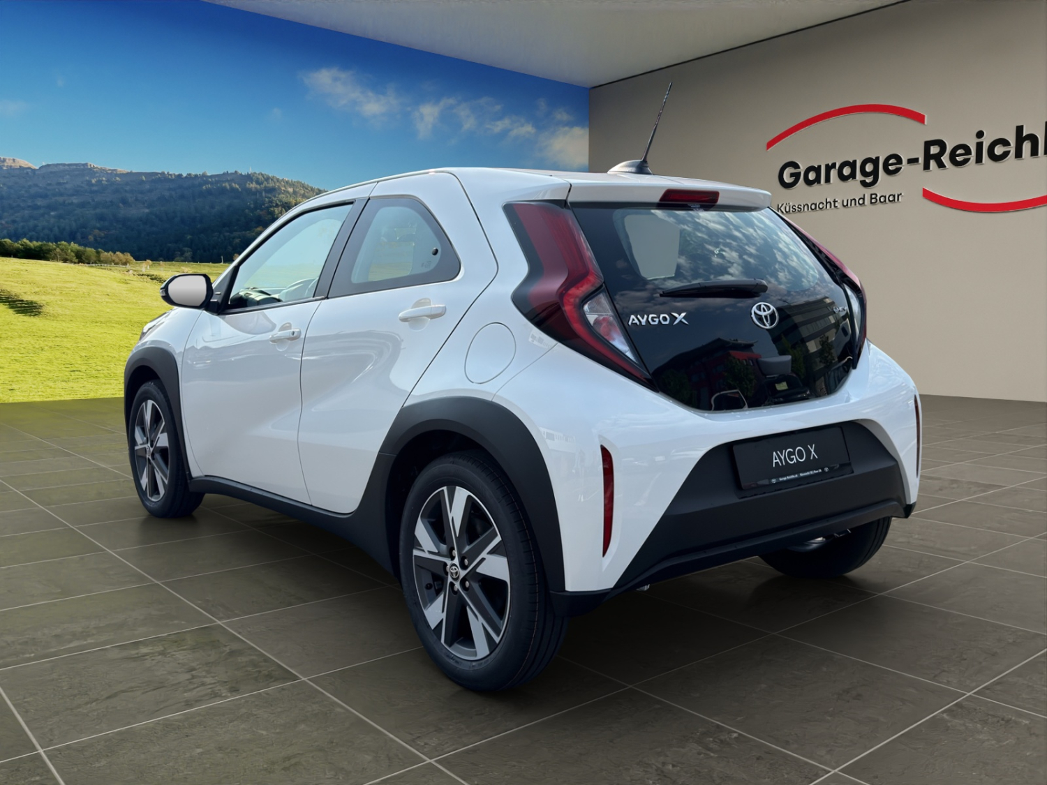 TOYOTA Aygo X 1.5 VVT-i HSD Comfort-image-2