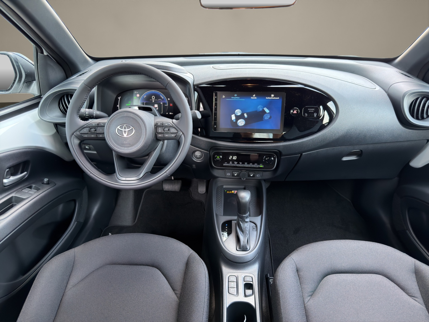 TOYOTA Aygo X 1.5 VVT-i HSD Comfort-image-12
