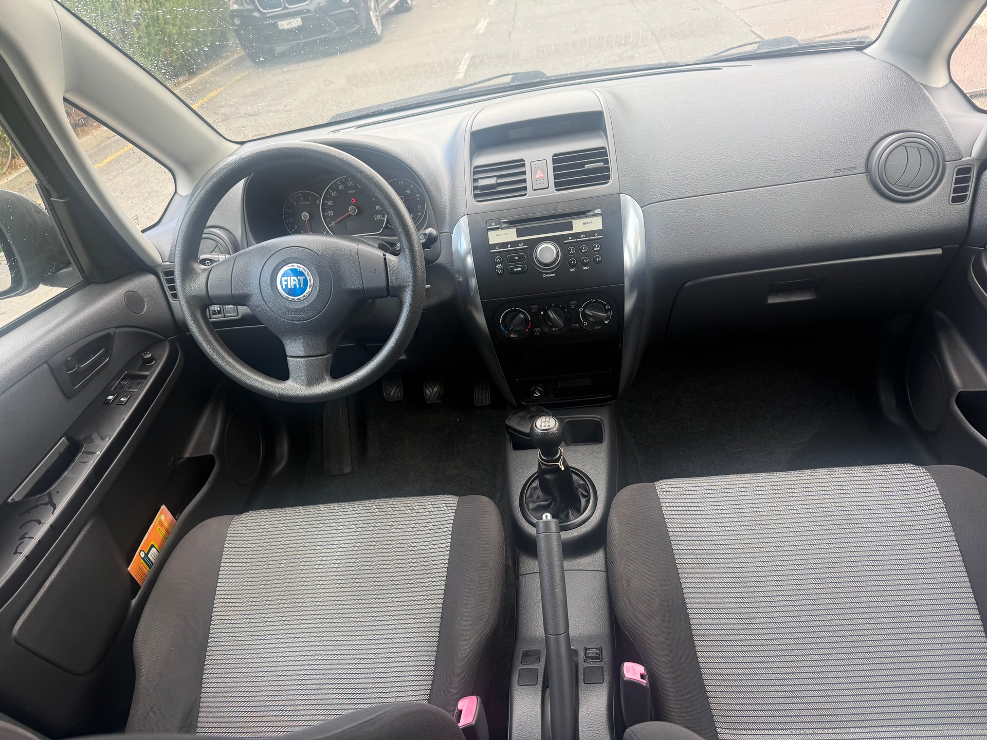 FIAT Sedici 1.6 4WD Dynamic-image-9