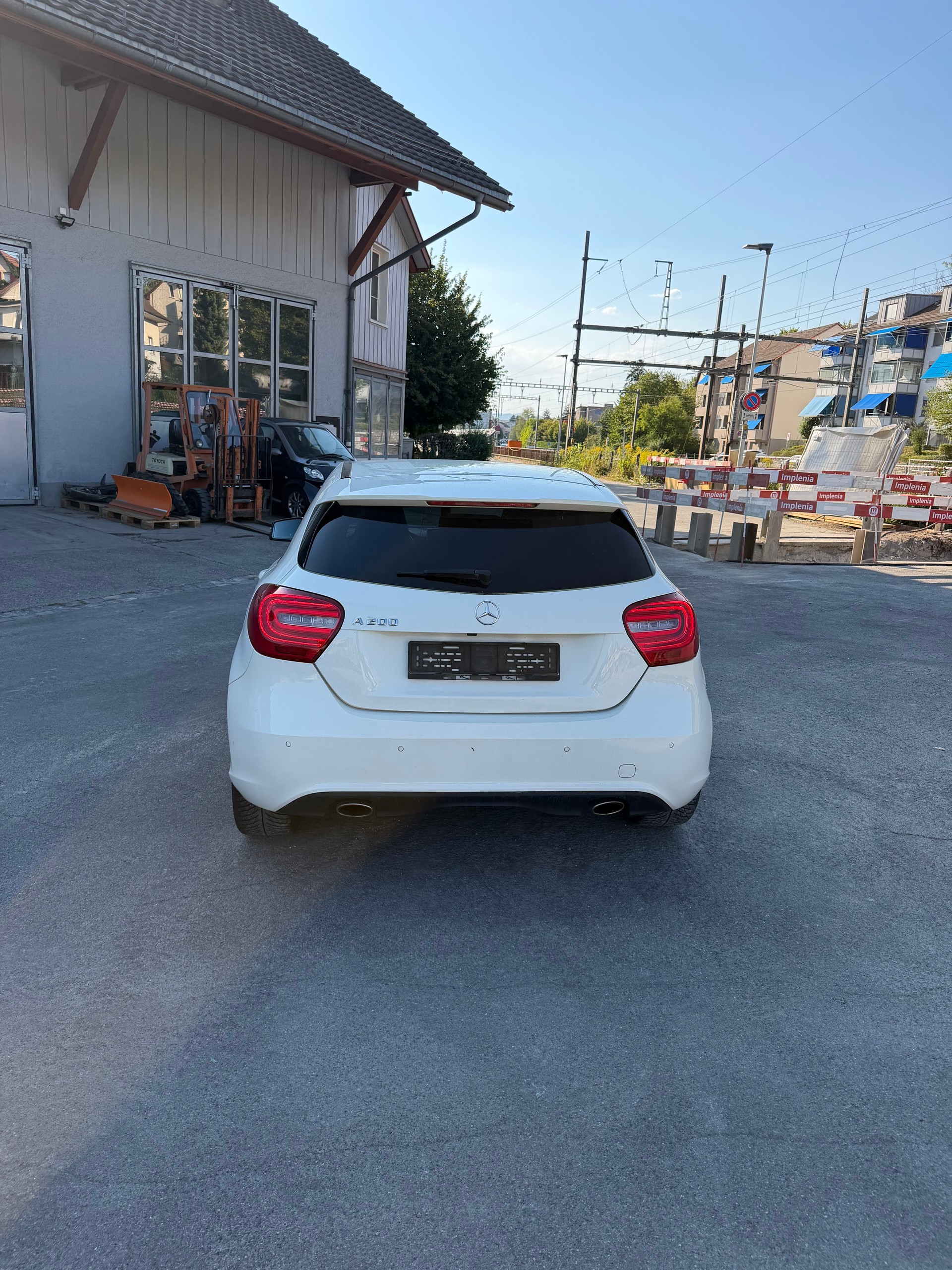 MERCEDES-BENZ A 200-image-7