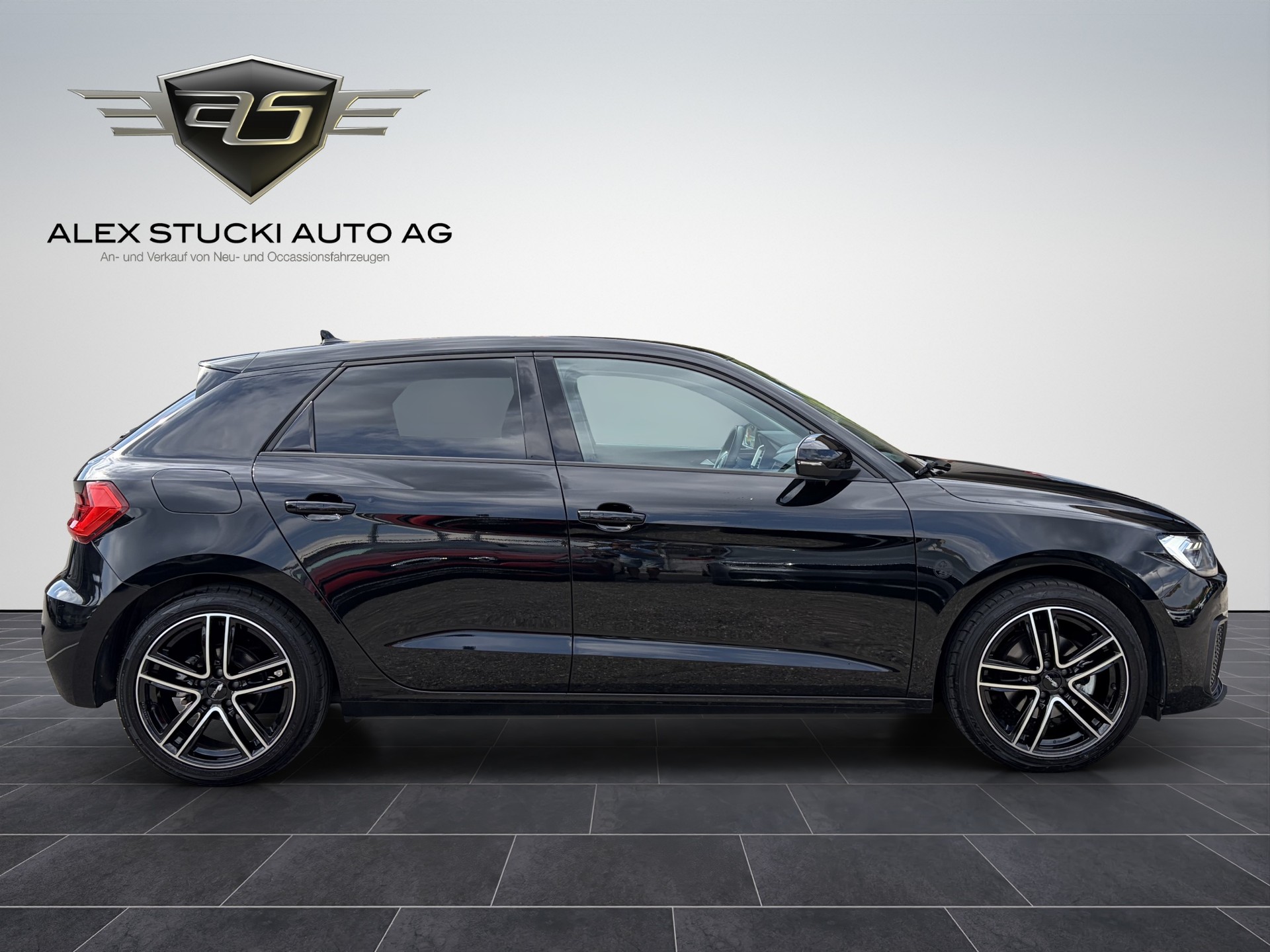 AUDI A1 Sportback 35 TFSI S-tronic-image-4