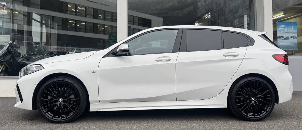 BMW 120d xDrive Steptronic M Sport-image-2