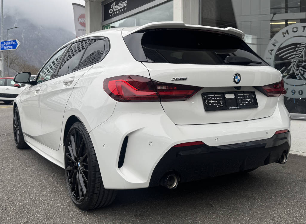 BMW 120d xDrive Steptronic M Sport-image-3