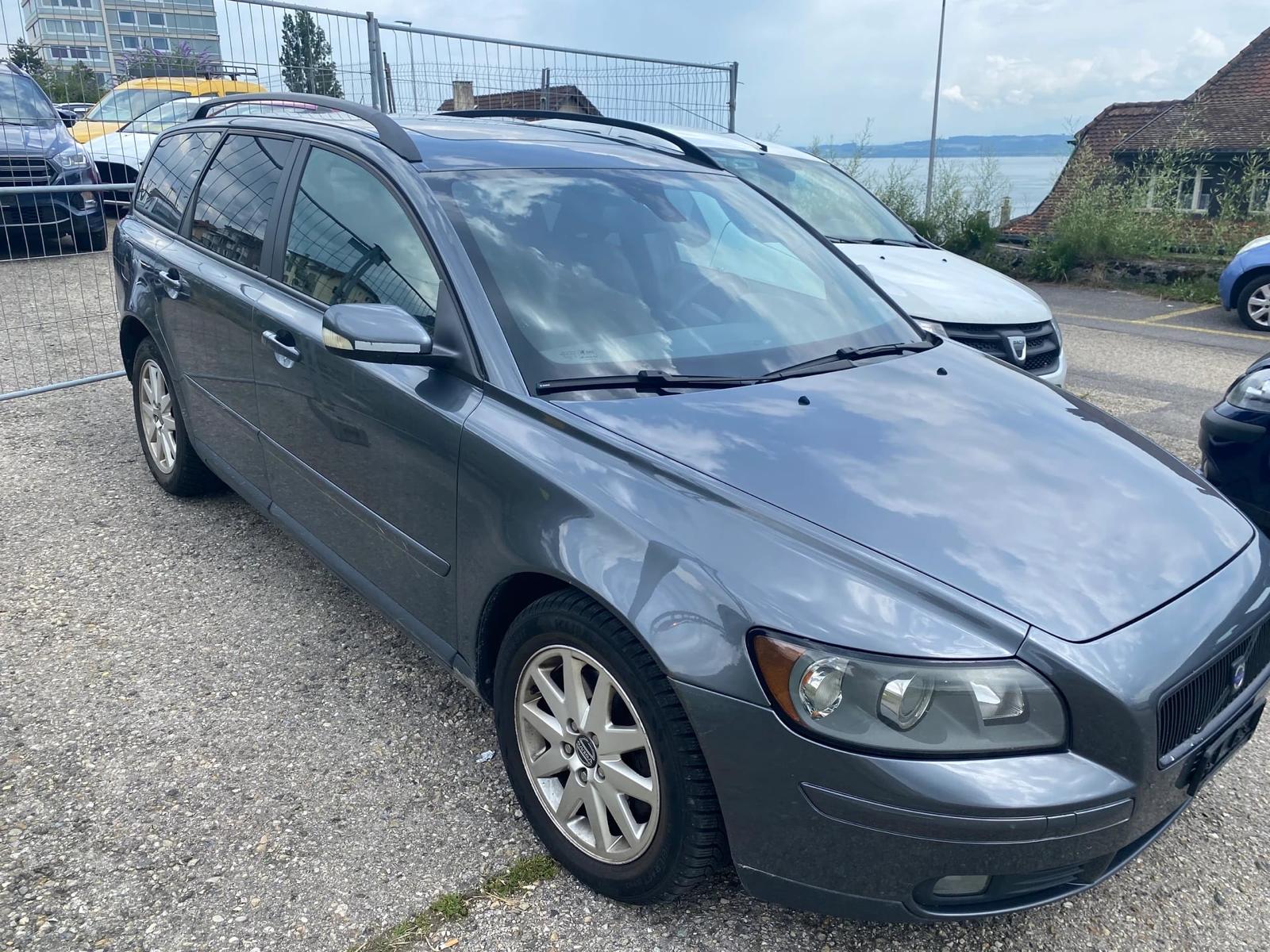 VOLVO 2.0 D Basis-image-2