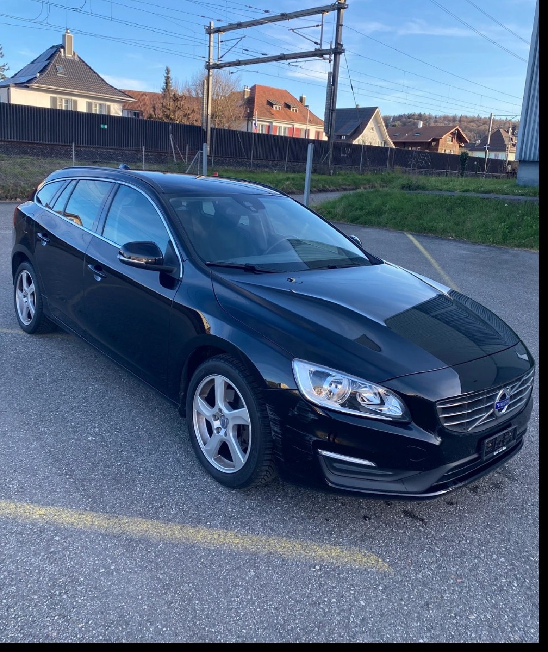 VOLVO V60 D4 Geartronic-image-2