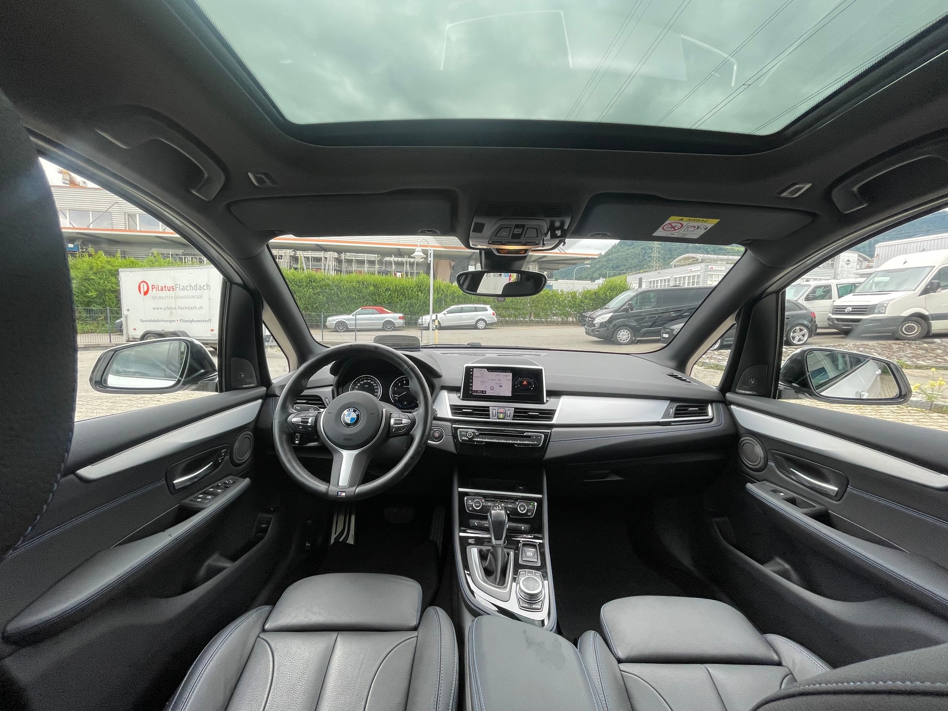 BMW 225xe iPerformance Active Tourer Steptronic Luxury Line-image-12