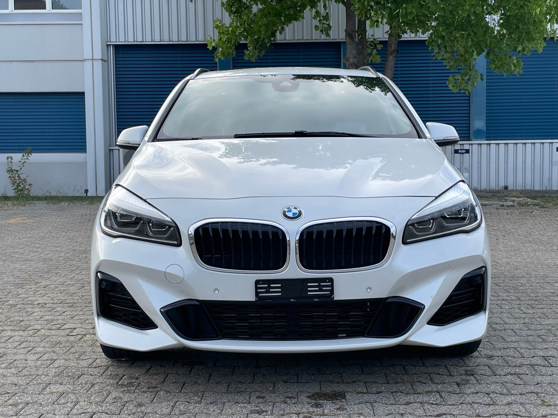 BMW 225xe iPerformance Active Tourer Steptronic Luxury Line-image-1