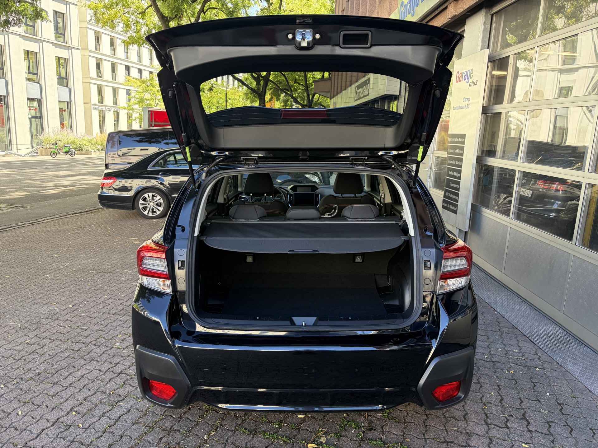 SUBARU XV 1.6 Swiss Edition AWD CVT-image-8