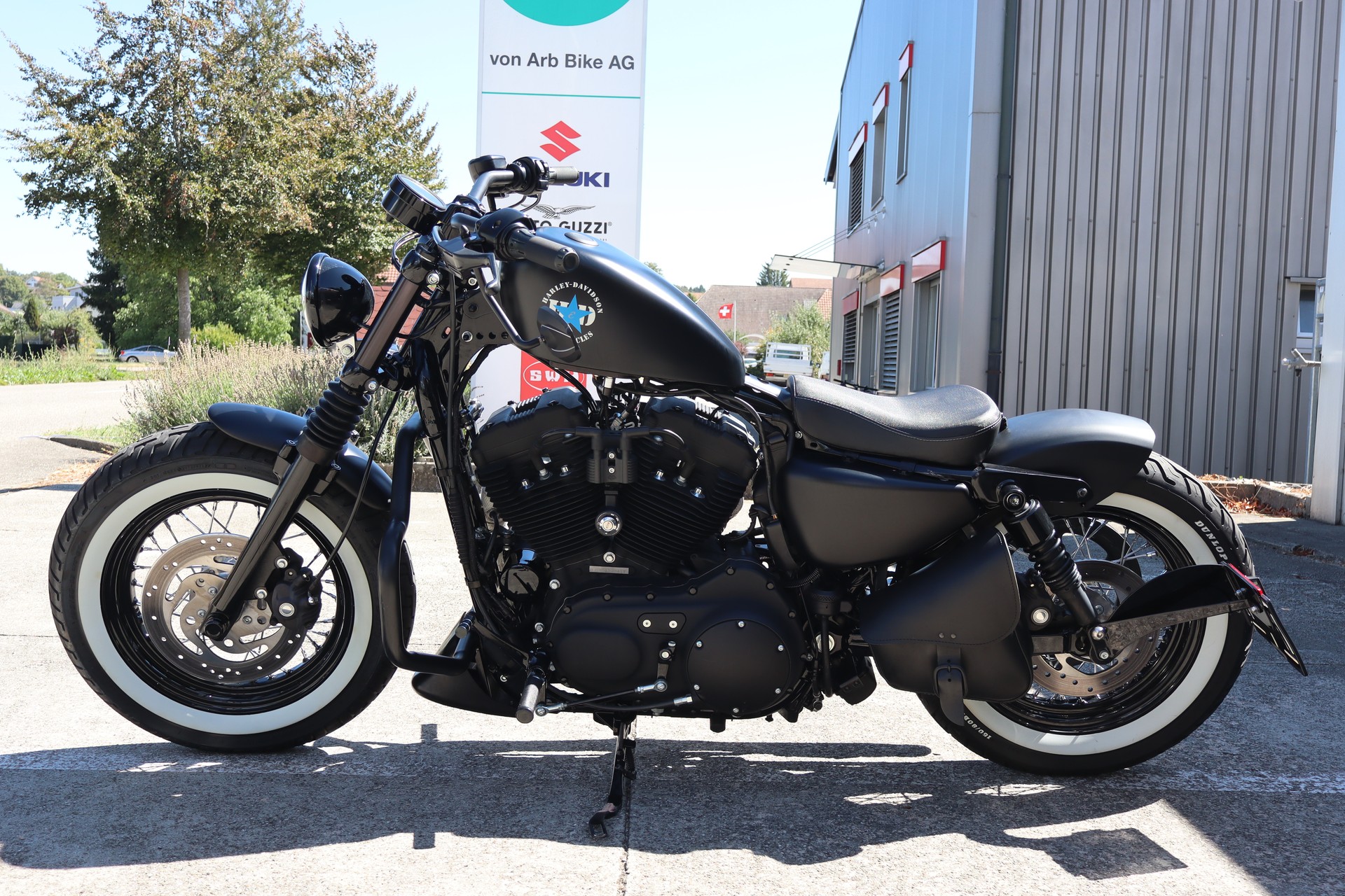 HARLEY-DAVIDSON XL1200X Forty-Eight-showroom-element-3