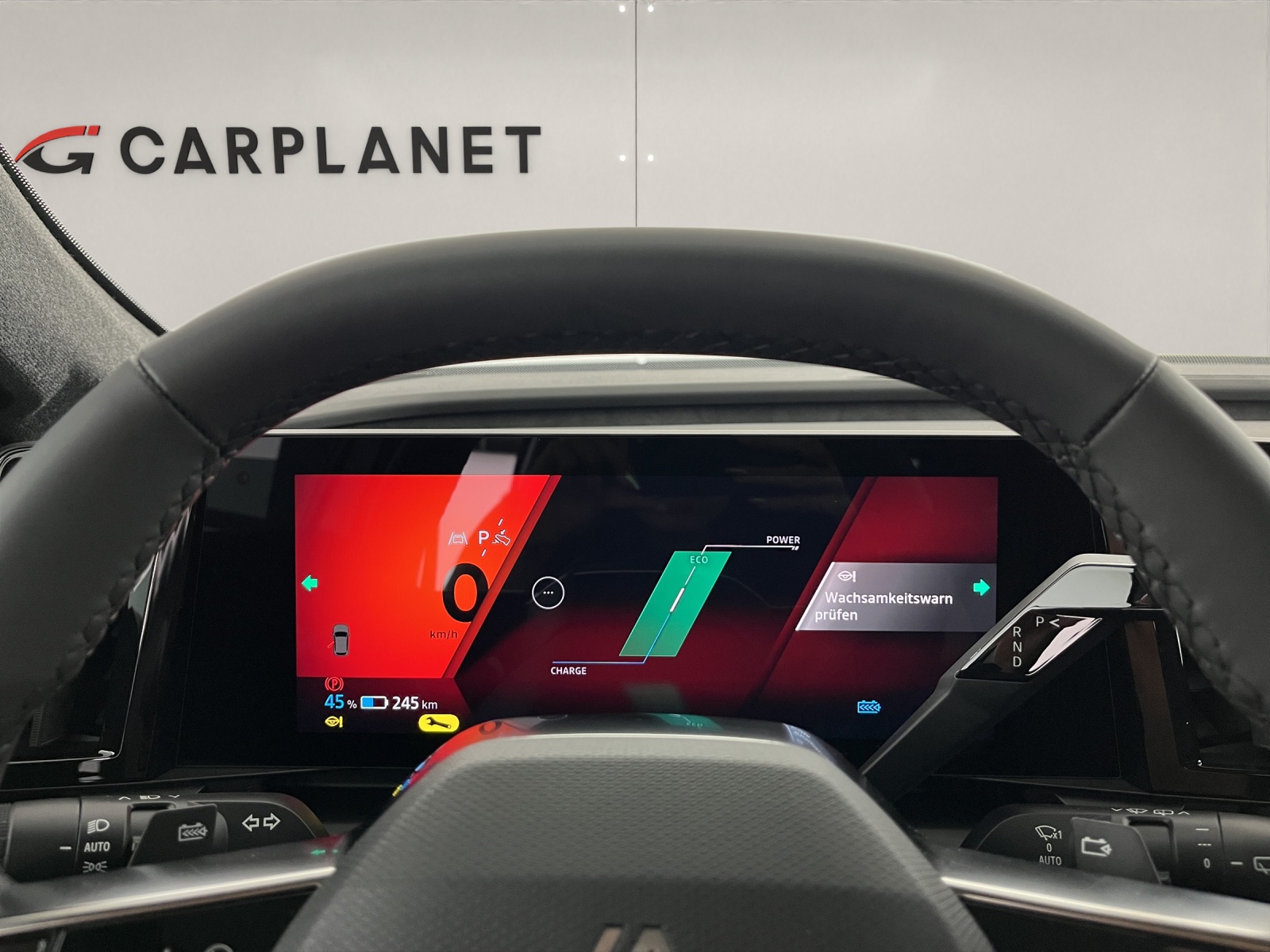 RENAULT Scénic E-Tech iconic-image-10