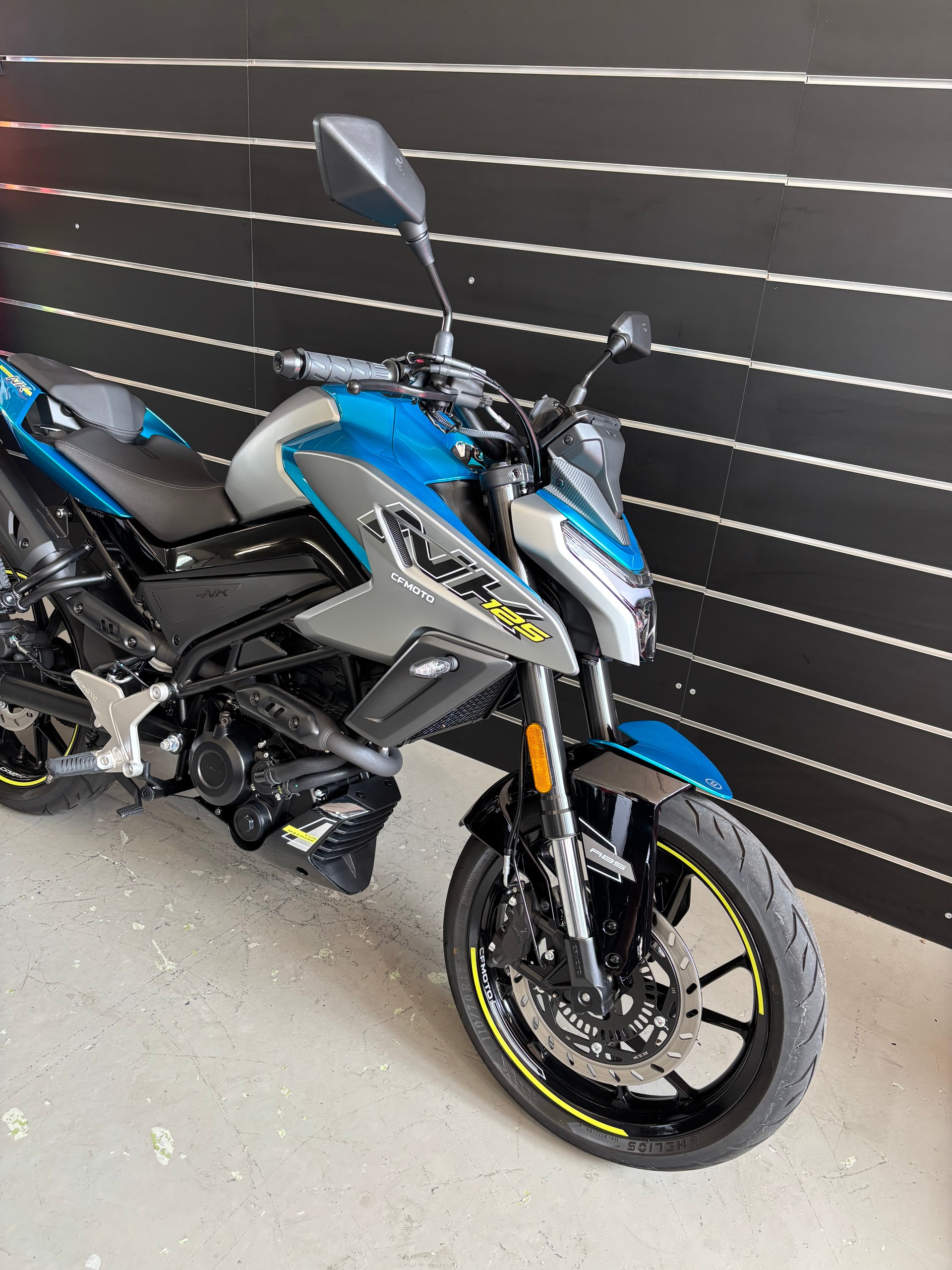 CF MOTO 125NK-showroom-element-2