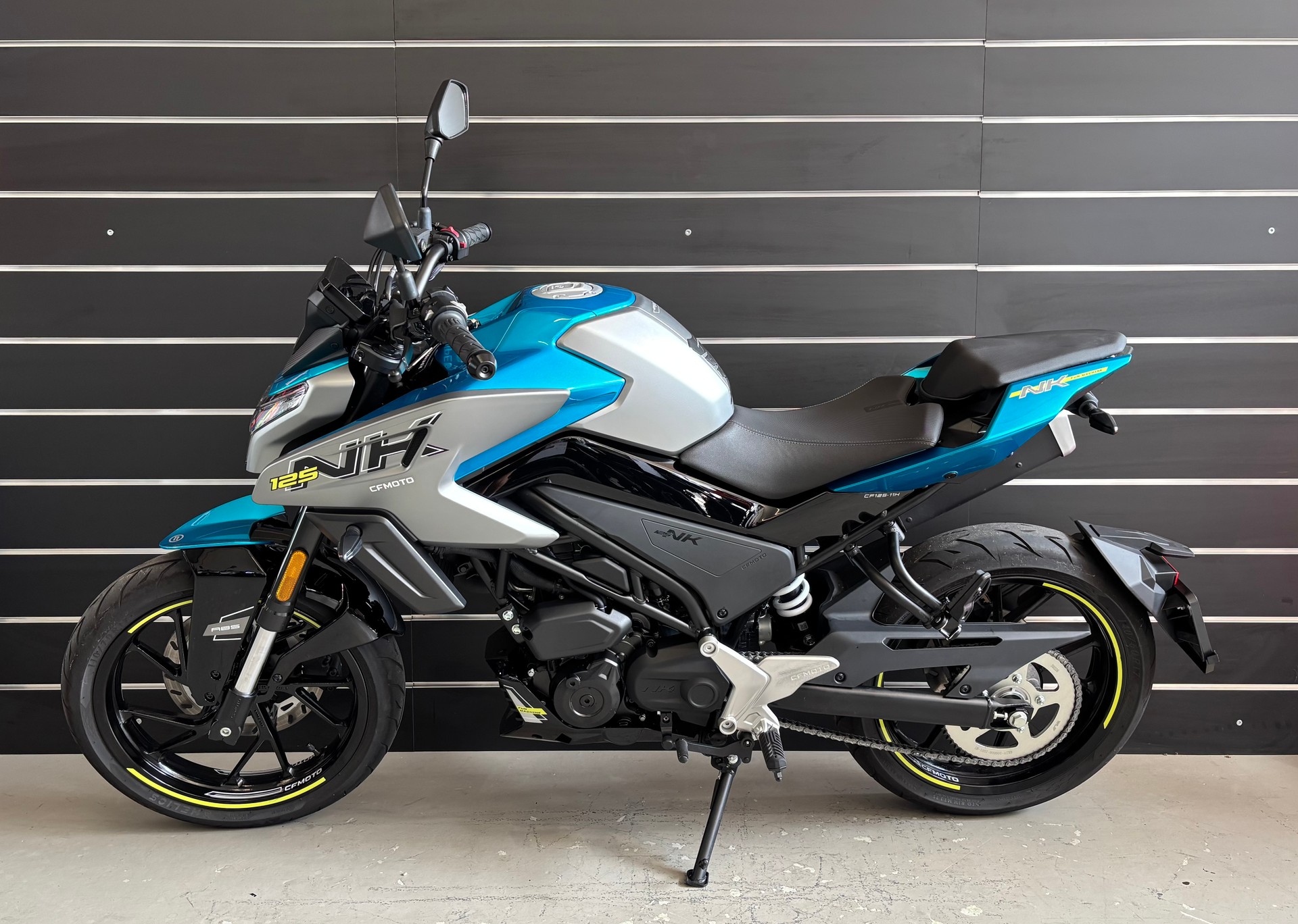 CF MOTO 125NK-showroom-element-1