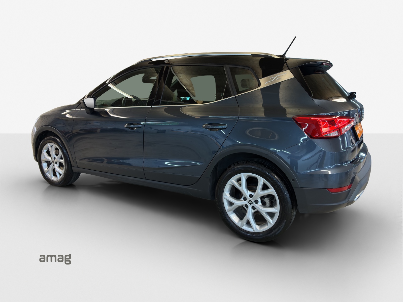 SEAT Arona 1.5 Eco TSI FR DSG-image-2
