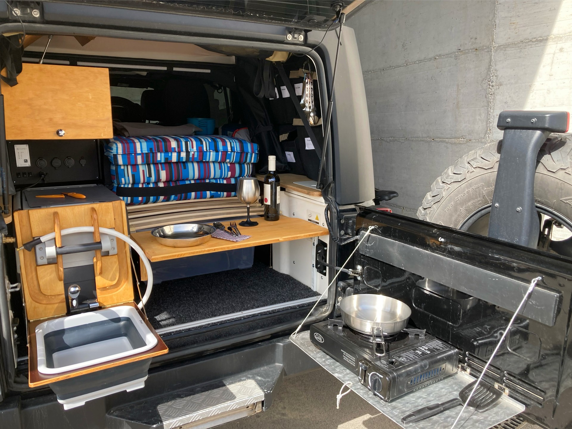 JEEP 2.8 CRD Black Ed. II Unlimited - CAMPER --image-7