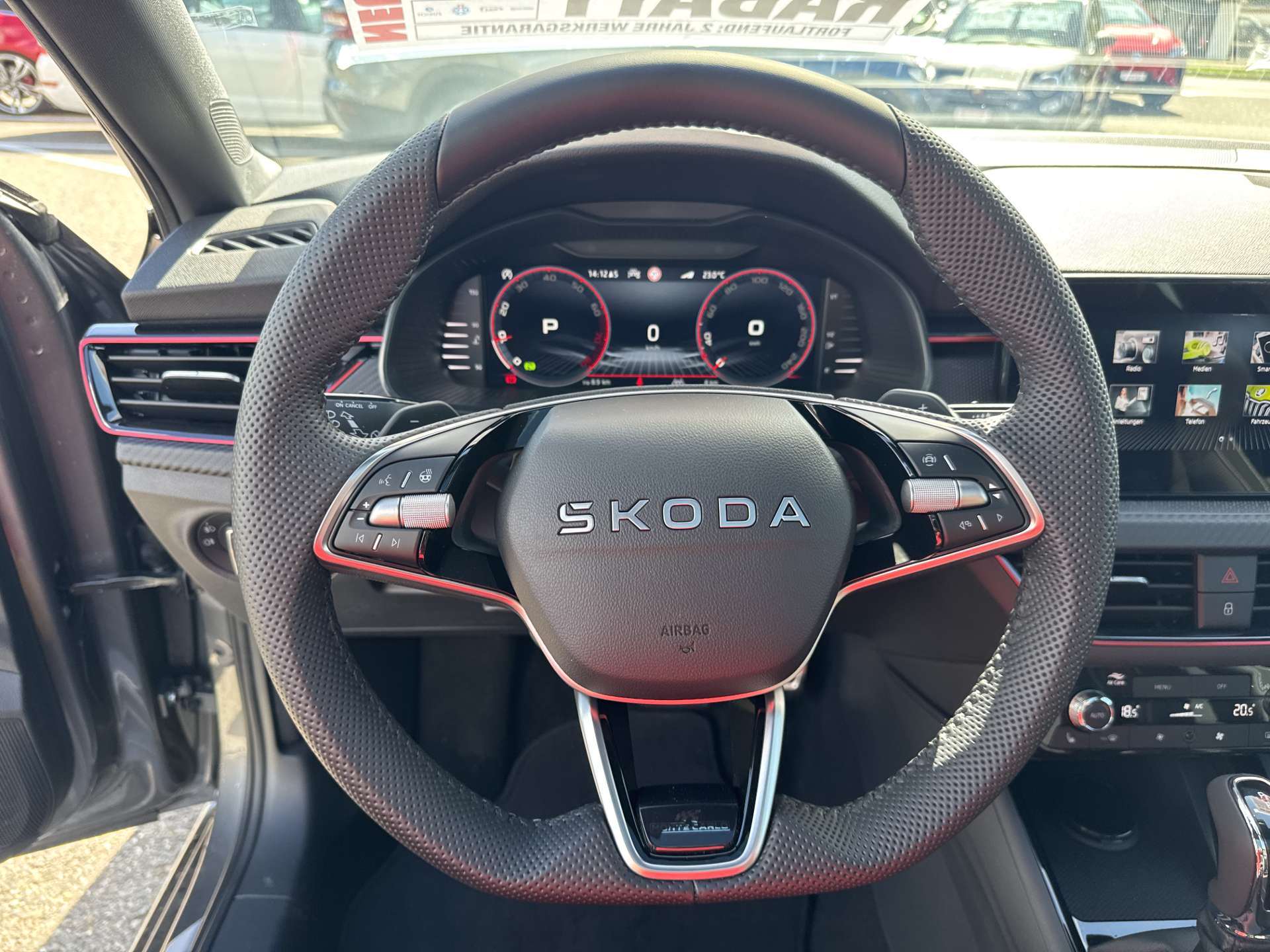 SKODA Scala 1.5 TSi Monte Carlo DSG-Automat-image-15