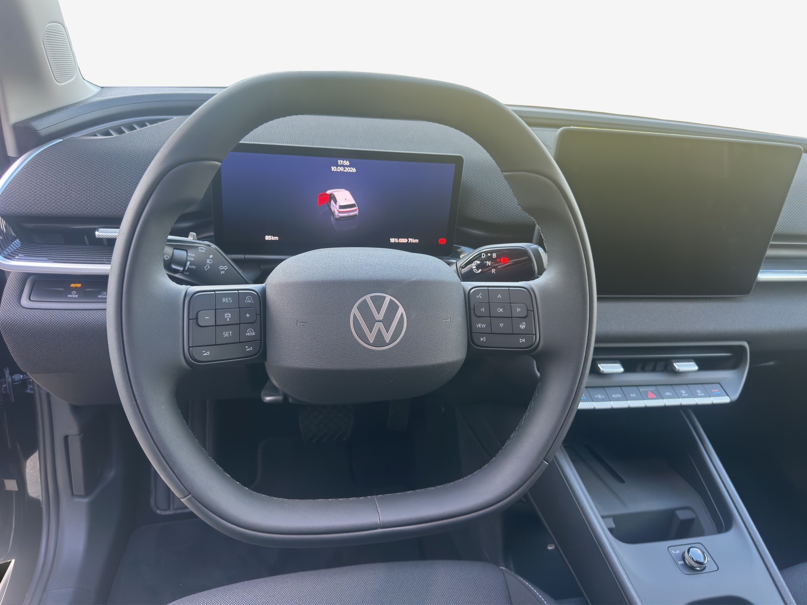 VW ID.Polo 52 kWh Life Edition One-image-9