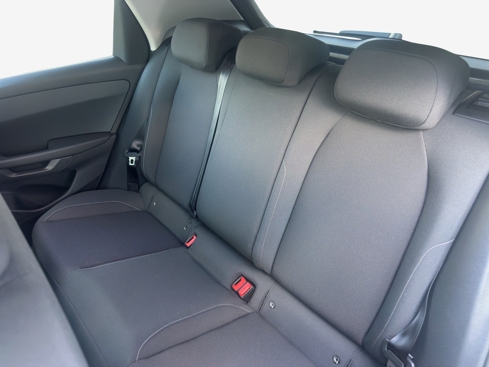 VW ID.Polo 52 kWh Life Edition One-image-11