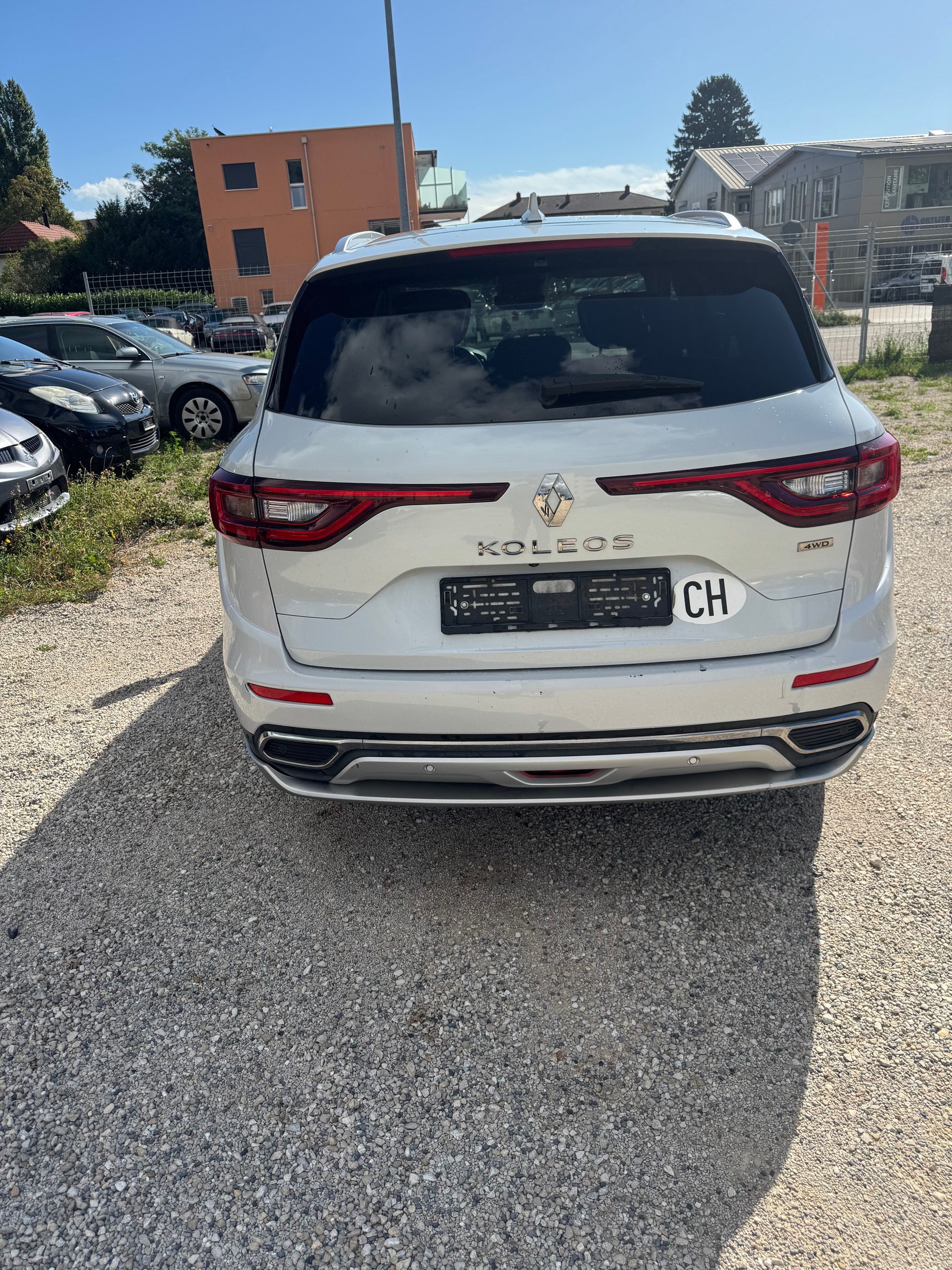 RENAULT Koleos 2.0 dCi Zen 4WD Xtronic CVT-image-2