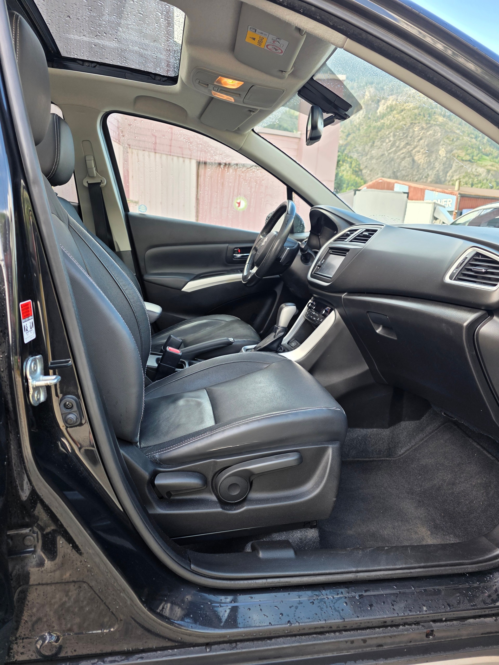 SUZUKI SX4 S-Cross 1.6 16V GL 4WD CVT7-image-8
