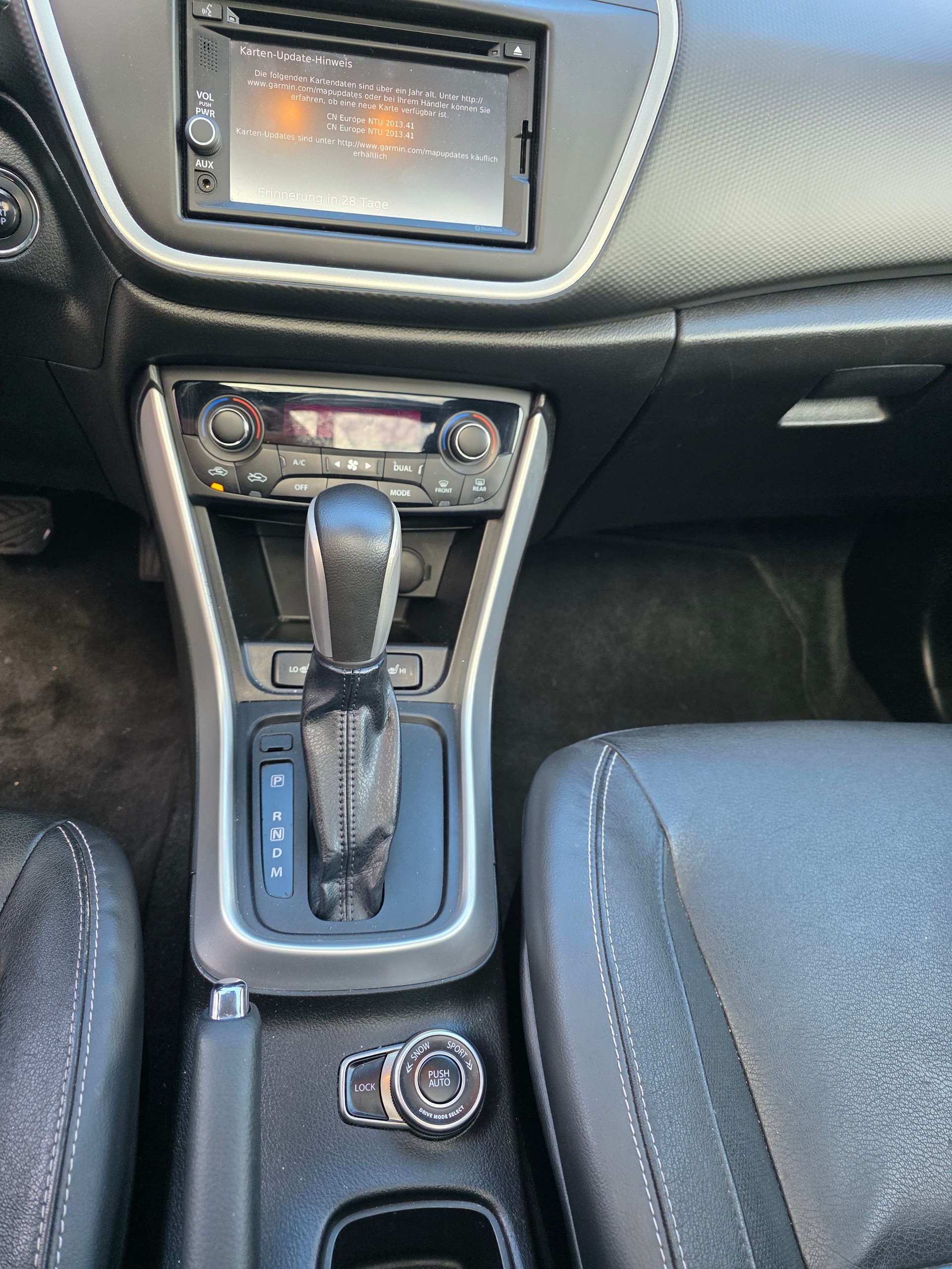 SUZUKI SX4 S-Cross 1.6 16V GL 4WD CVT7-image-12