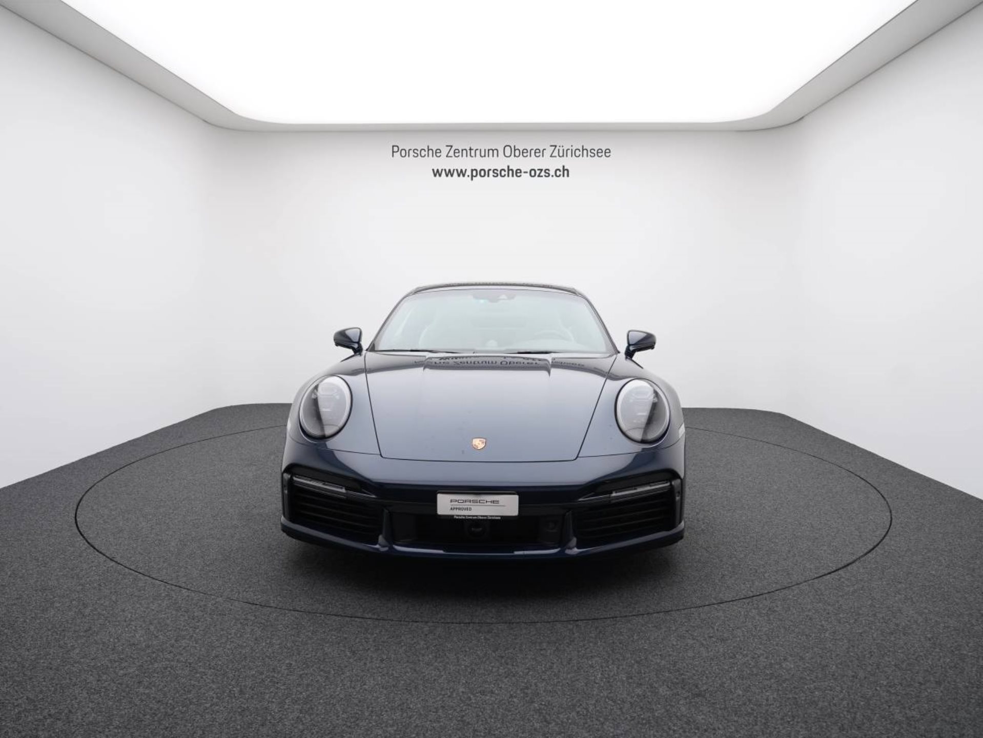 PORSCHE 911 Turbo S-image-9
