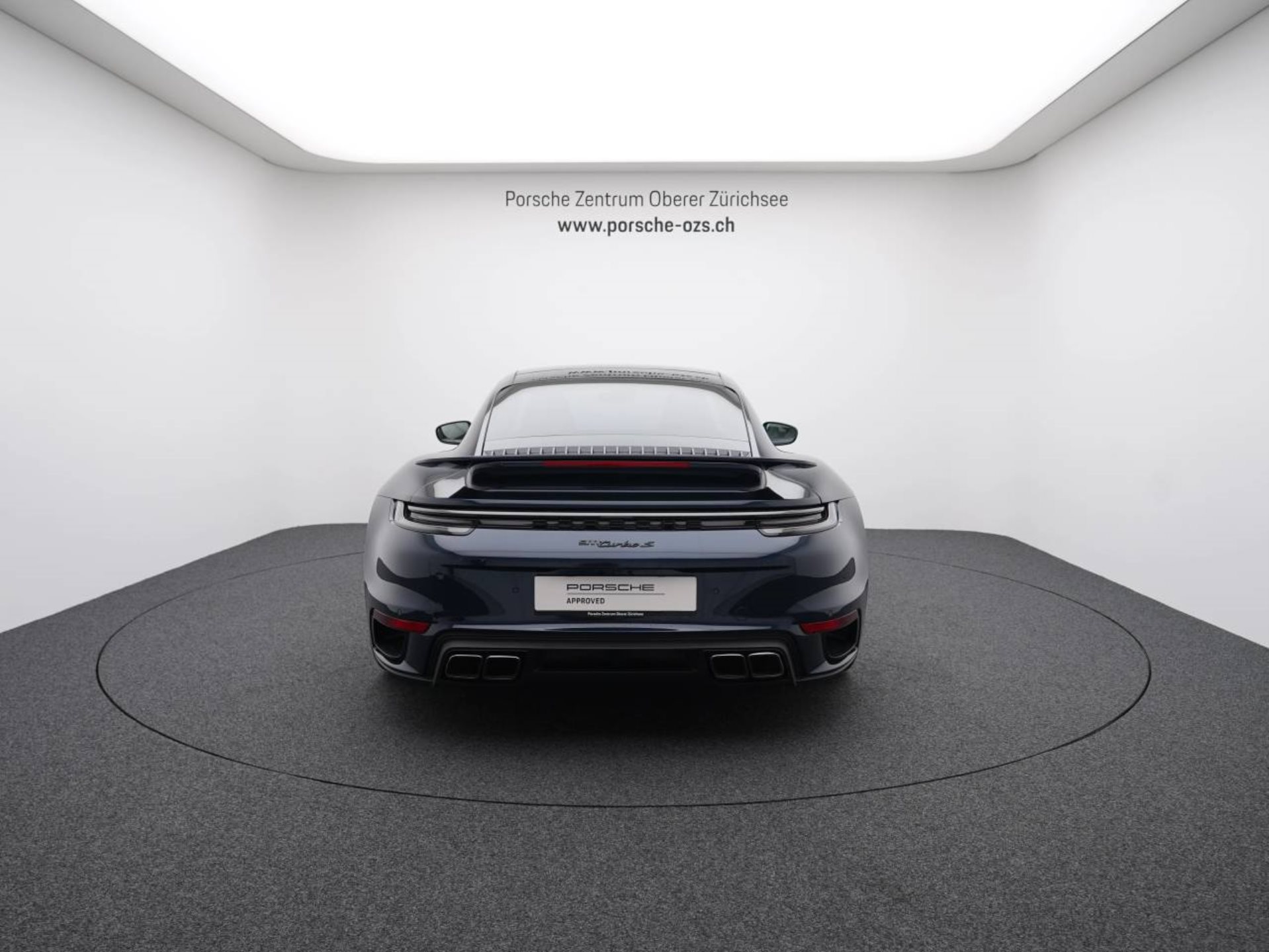 PORSCHE 911 Turbo S-image-5