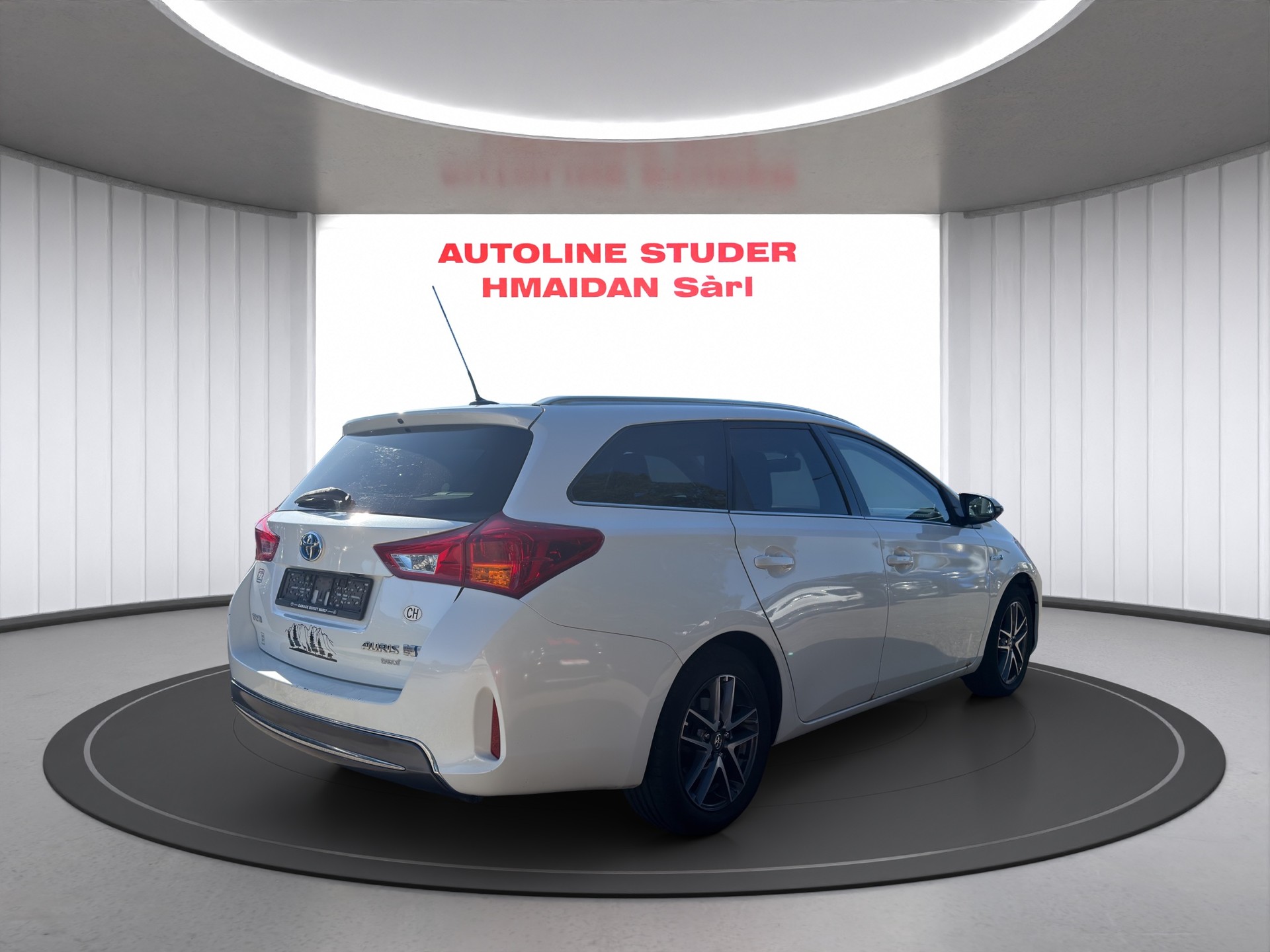 TOYOTA Auris Touring Sports 1.8 16V HSD Linea Luna-image-3