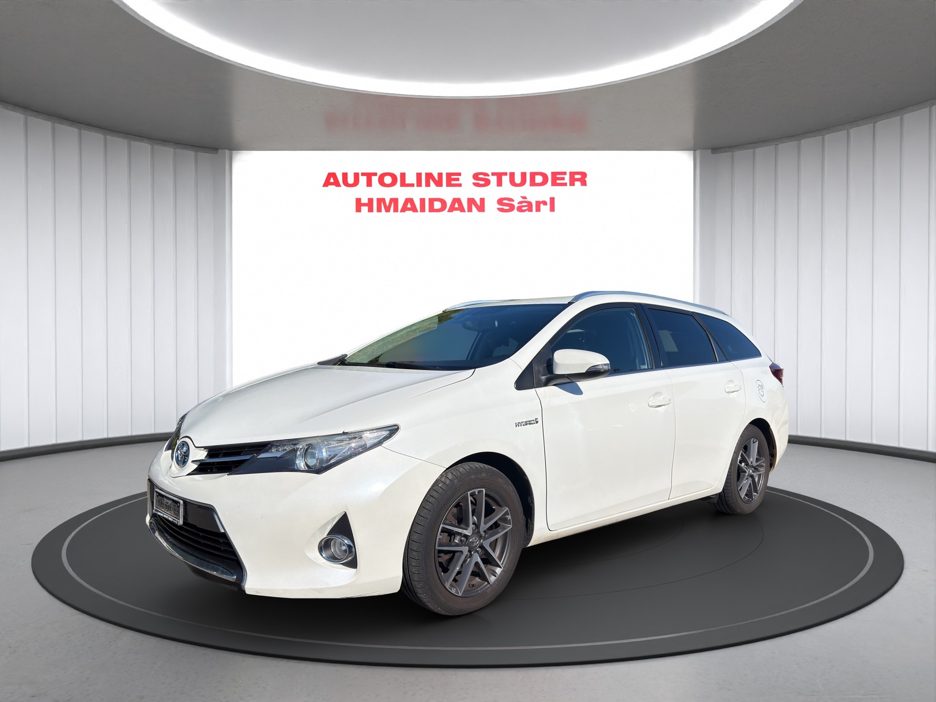 TOYOTA Auris Touring Sports 1.8 16V HSD Linea Luna-image-0