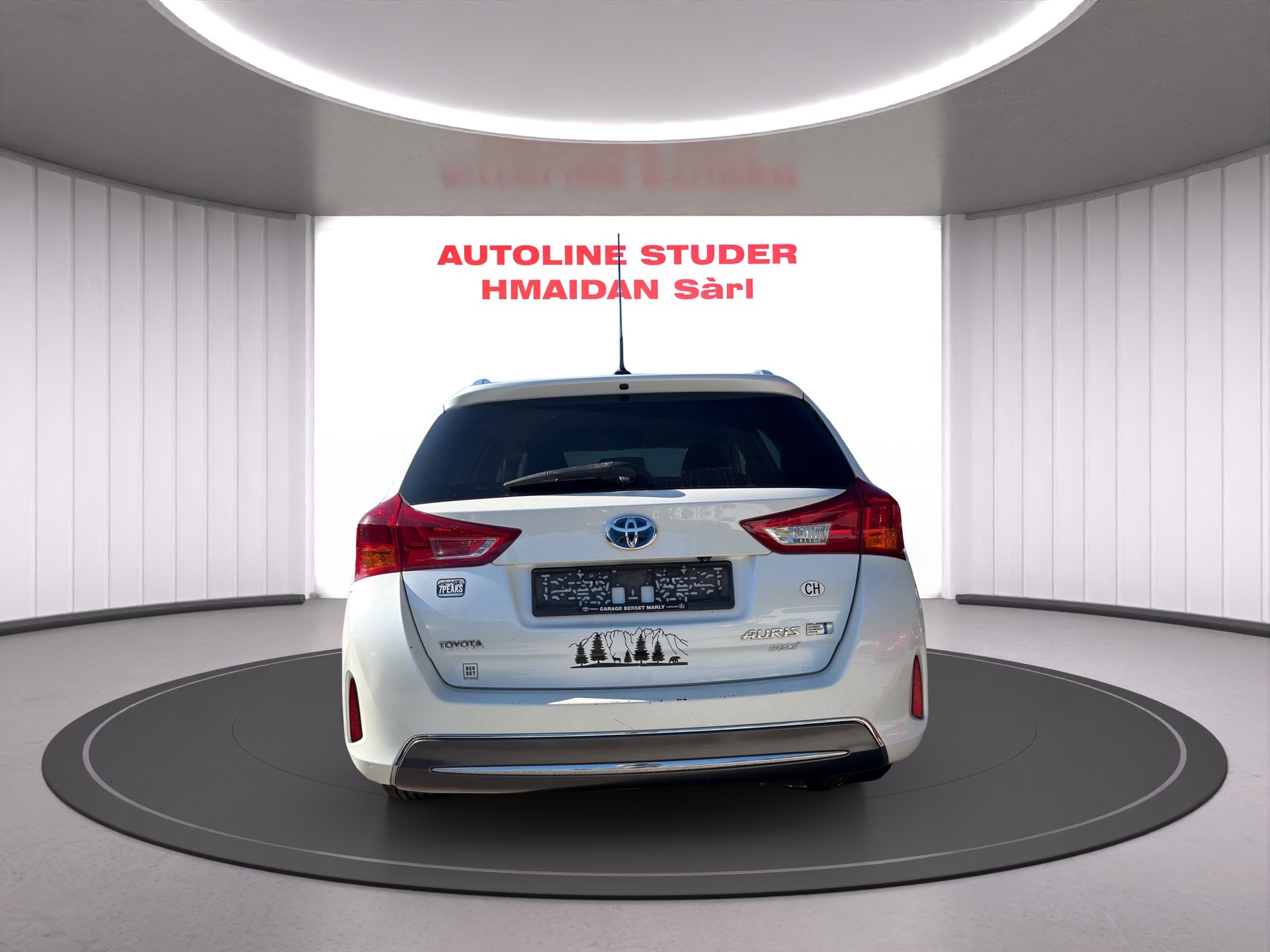 TOYOTA Auris Touring Sports 1.8 16V HSD Linea Luna-image-5