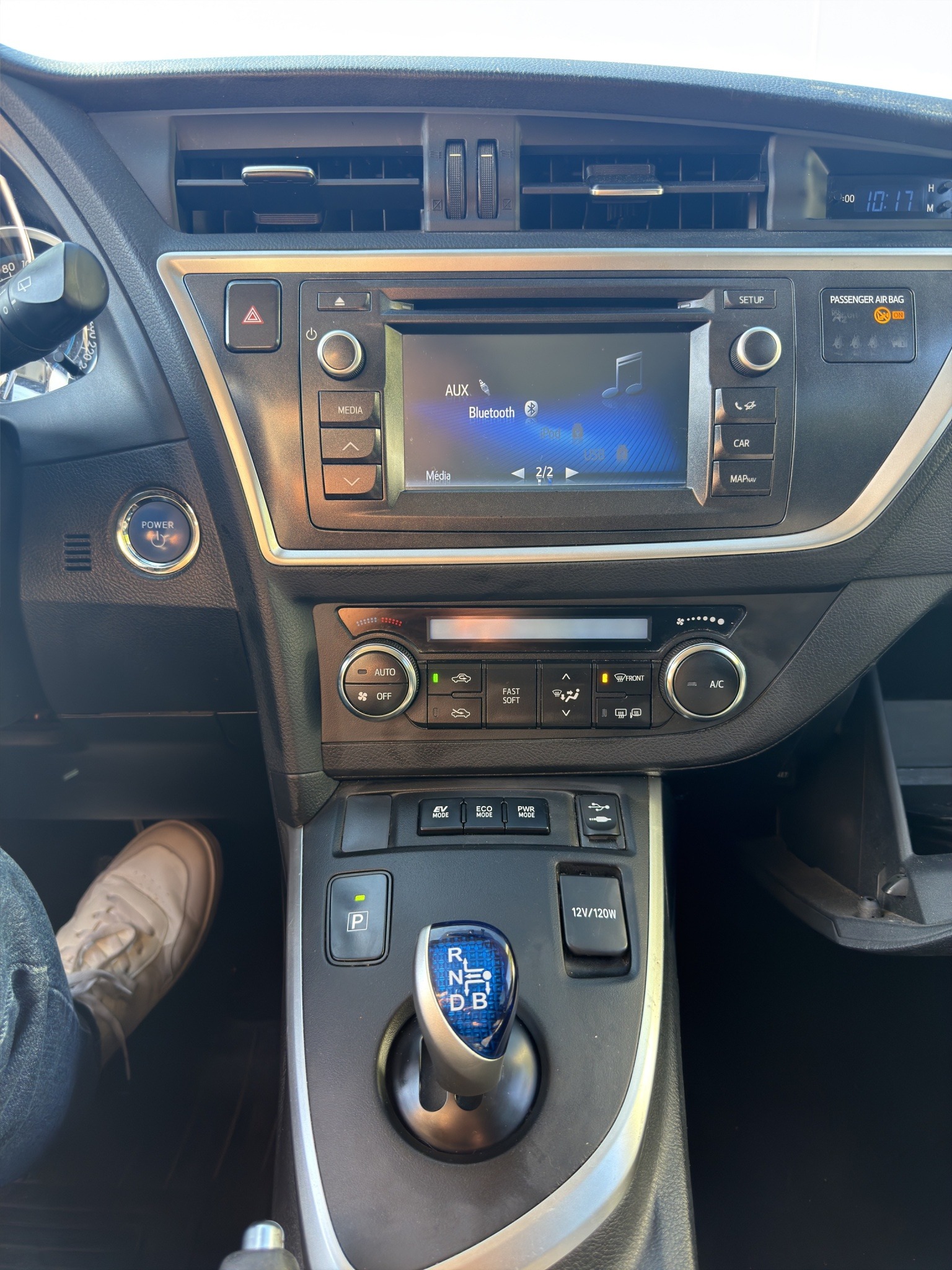 TOYOTA Auris Touring Sports 1.8 16V HSD Linea Luna-image-7