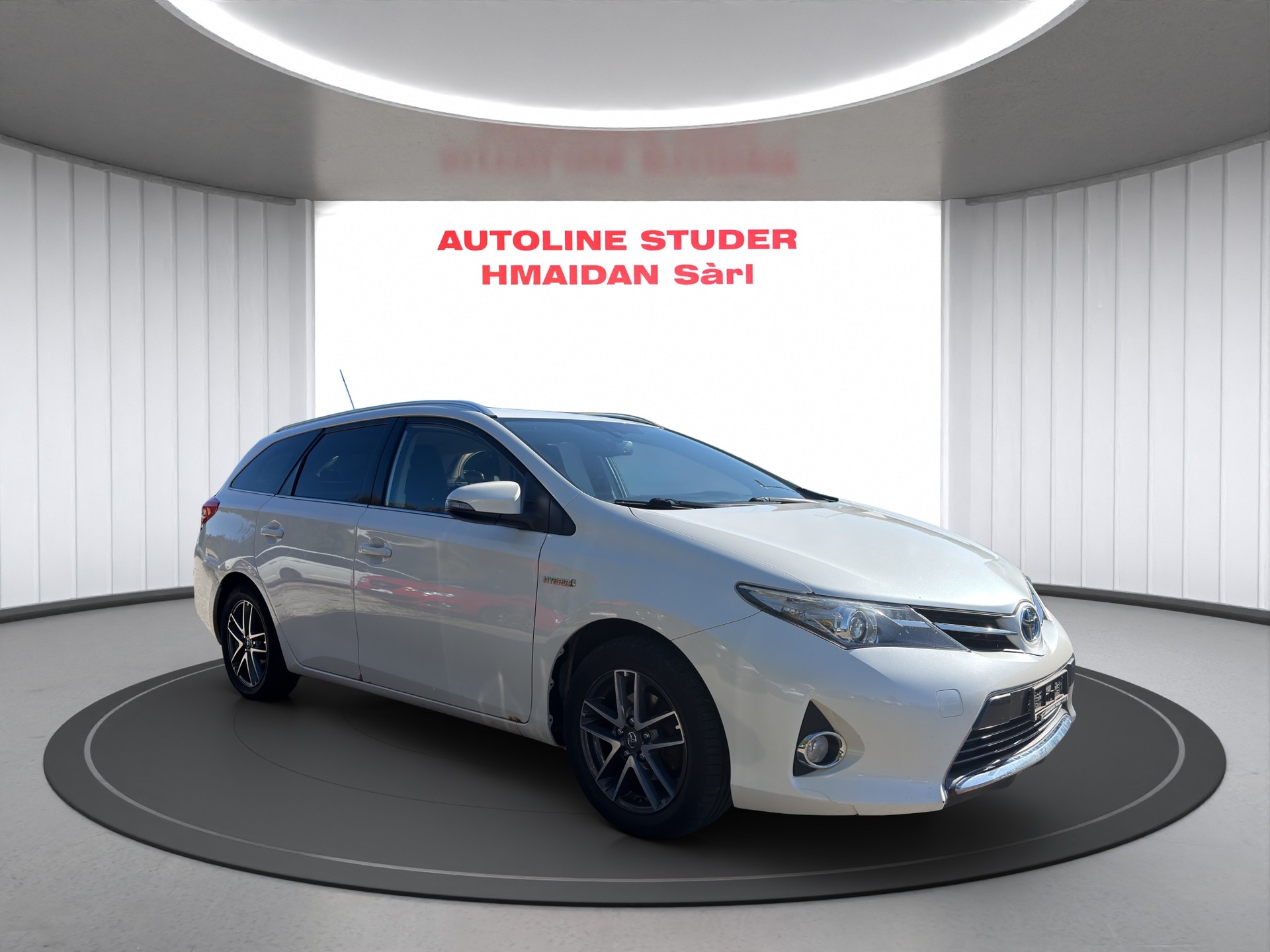 TOYOTA Auris Touring Sports 1.8 16V HSD Linea Luna-image-2
