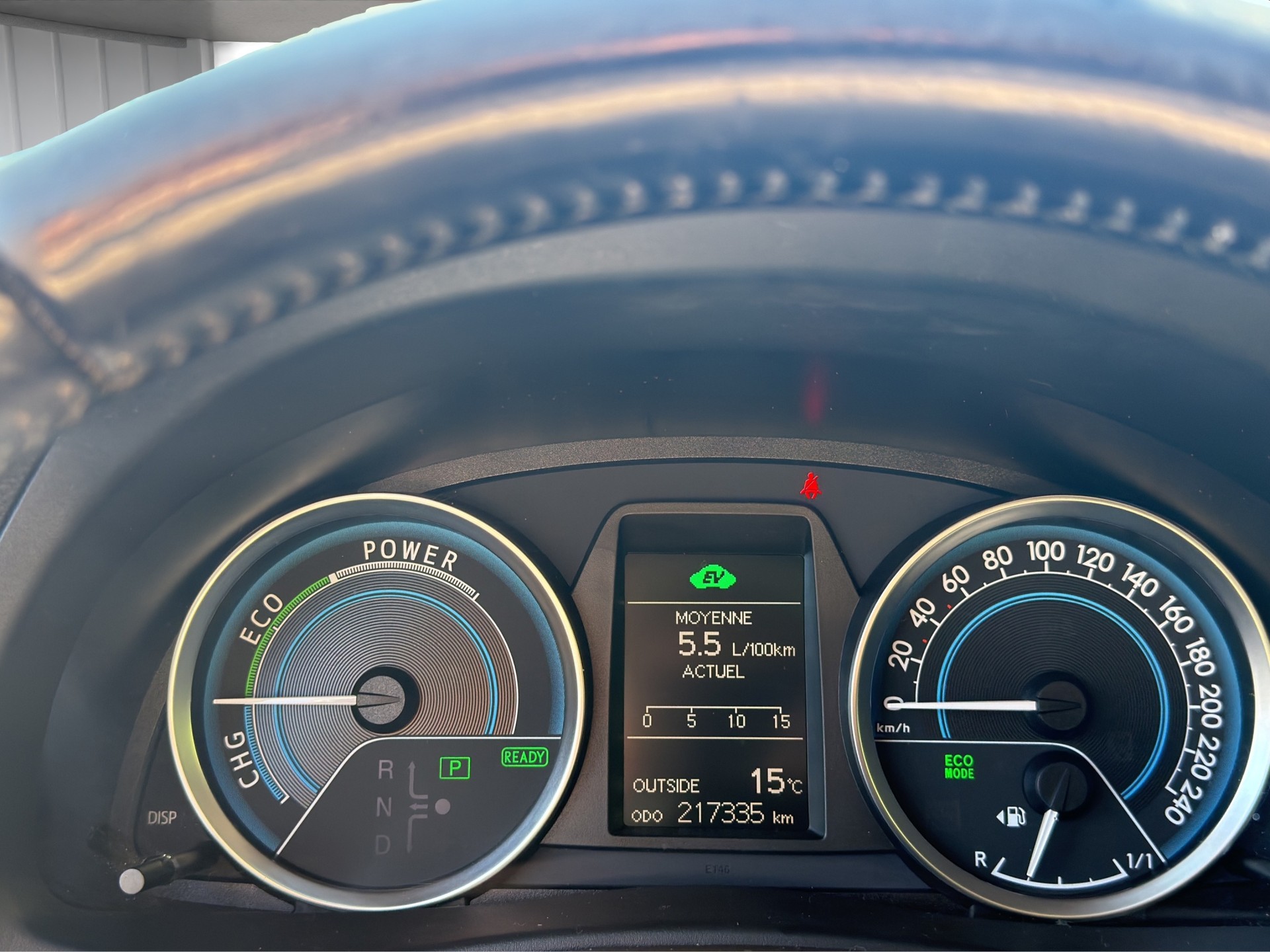TOYOTA Auris Touring Sports 1.8 16V HSD Linea Luna-image-9