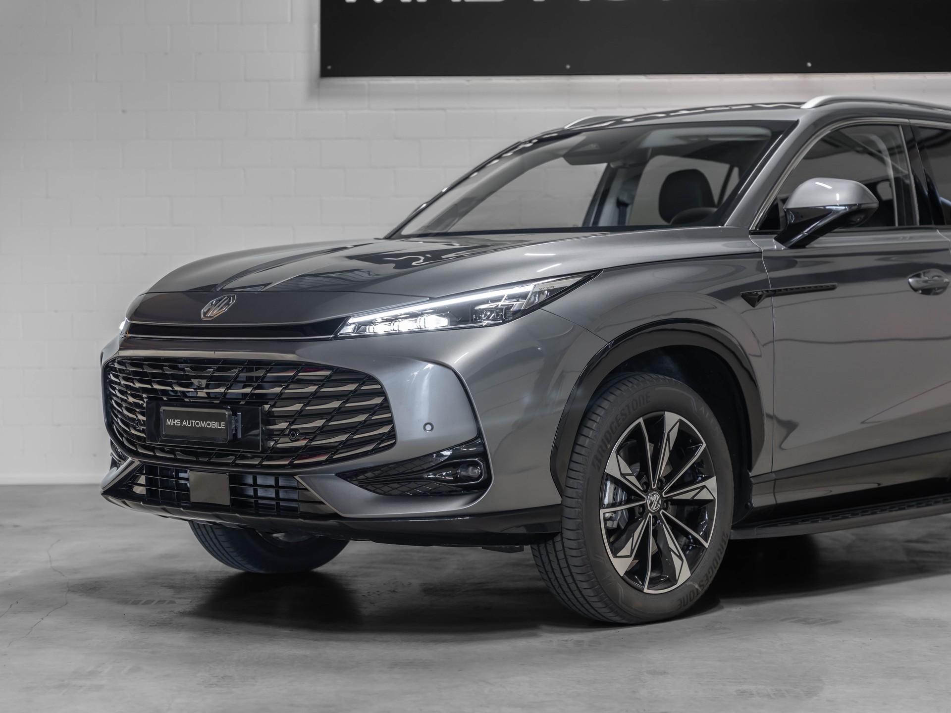 MG HS 1.5 T PHEV Luxury-image-15