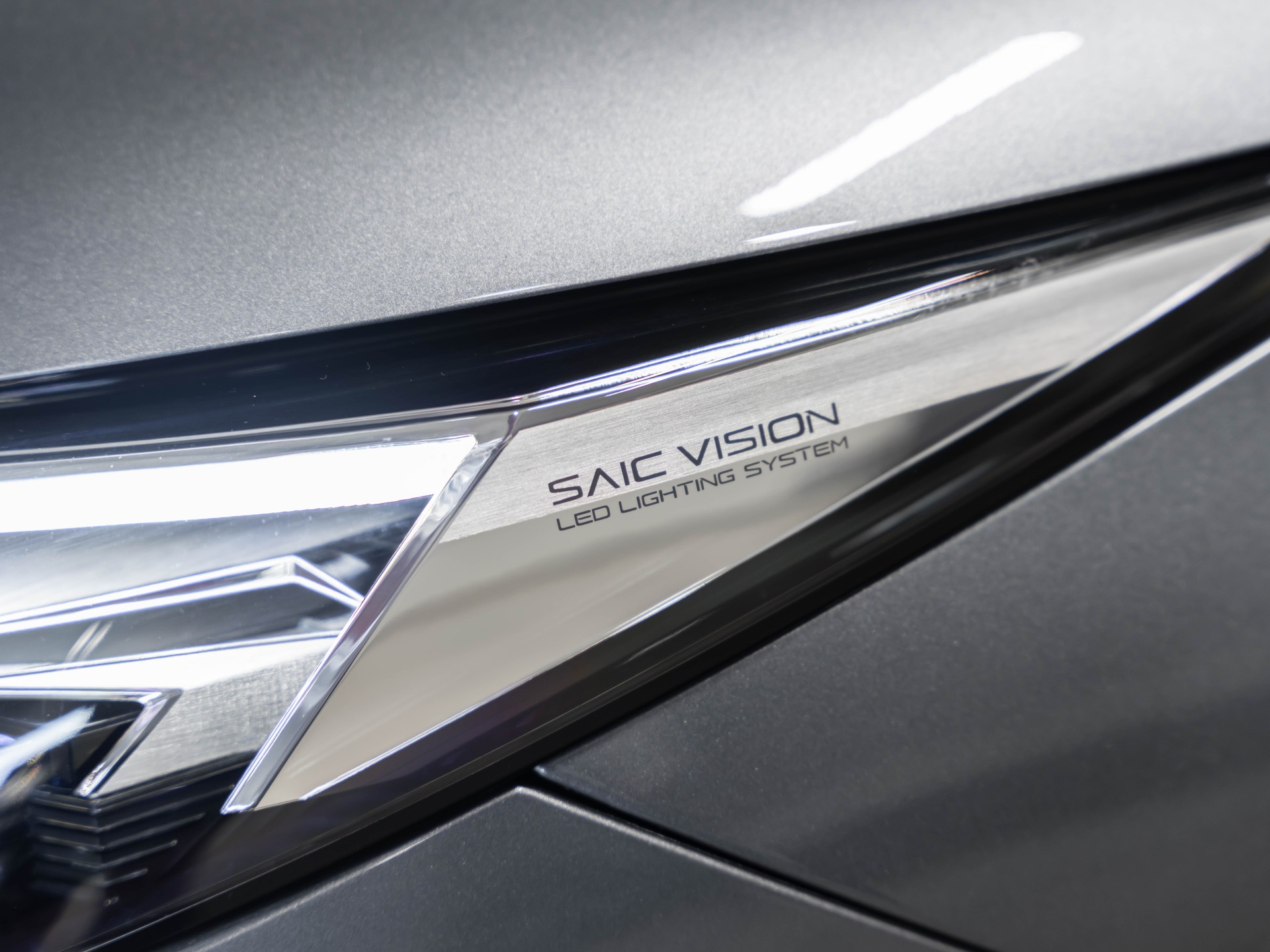MG HS 1.5 T PHEV Luxury-image-16
