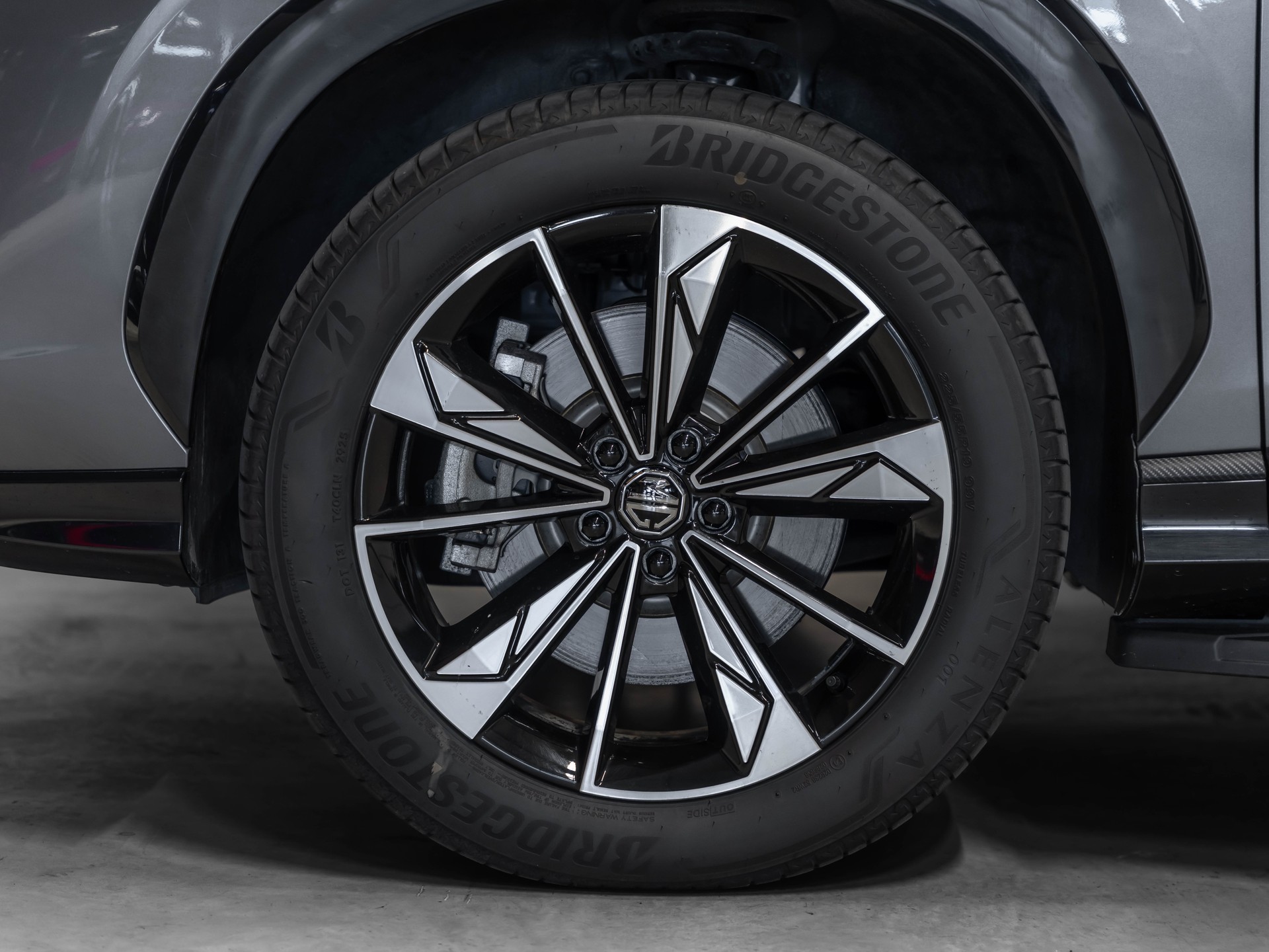 MG HS 1.5 T PHEV Luxury-image-19