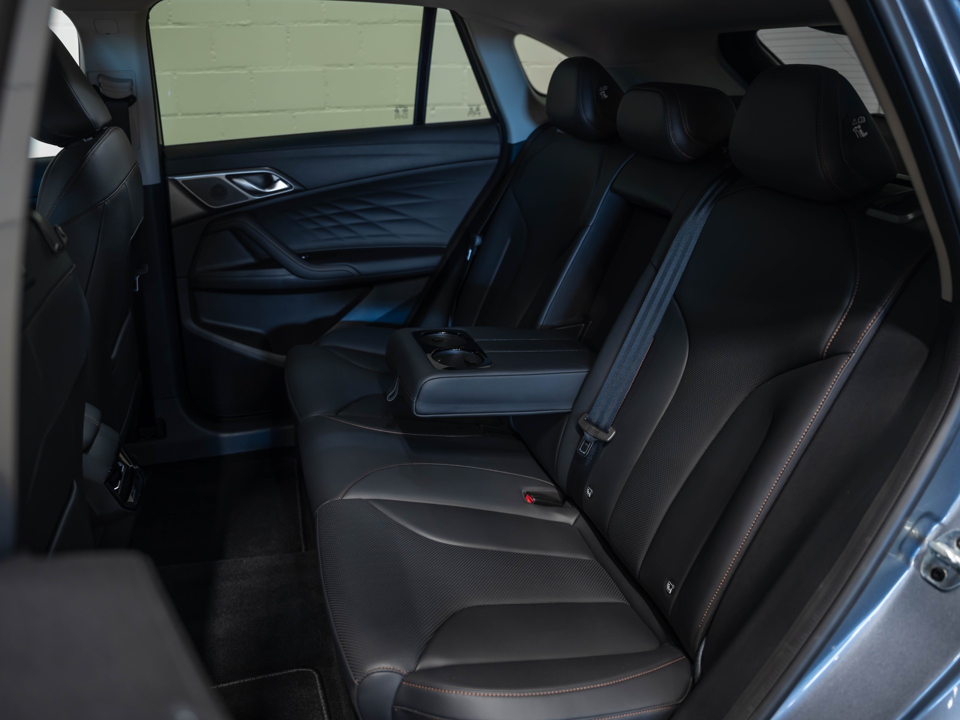 MG HS 1.5 T PHEV Luxury-image-14