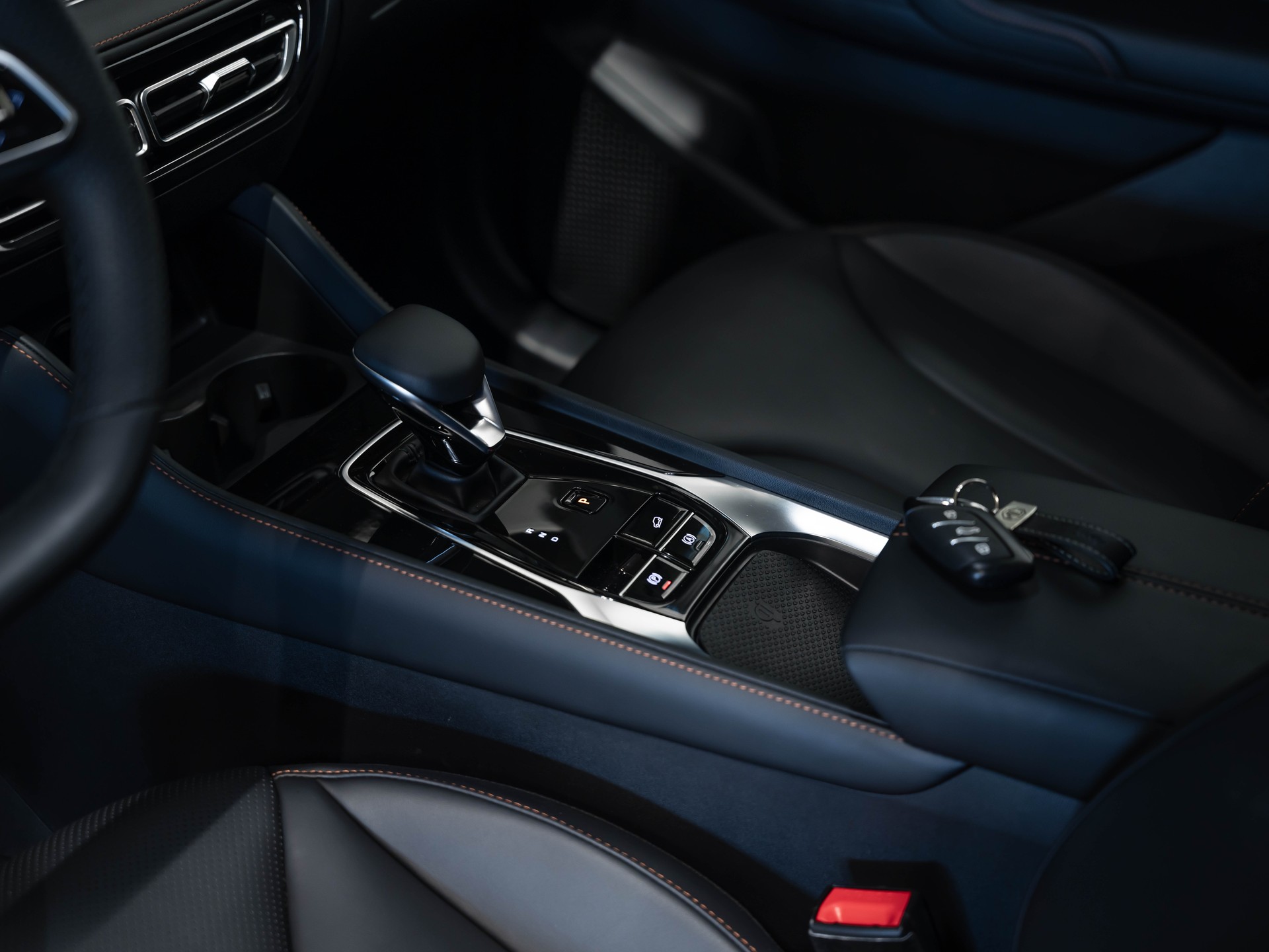 MG HS 1.5 T PHEV Luxury-image-9