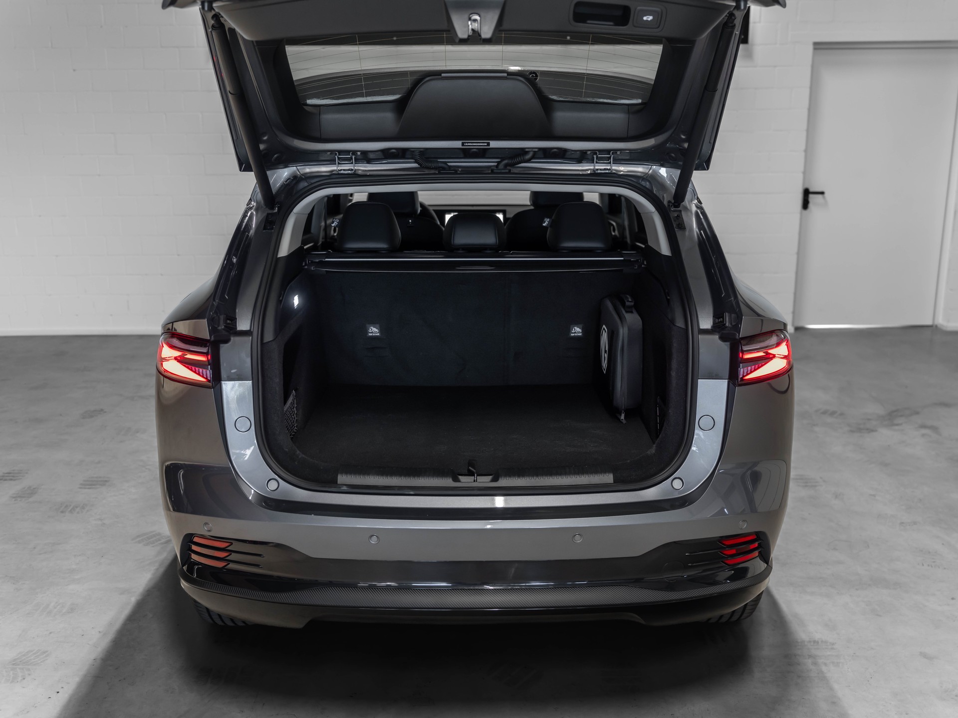 MG HS 1.5 T PHEV Luxury-image-41