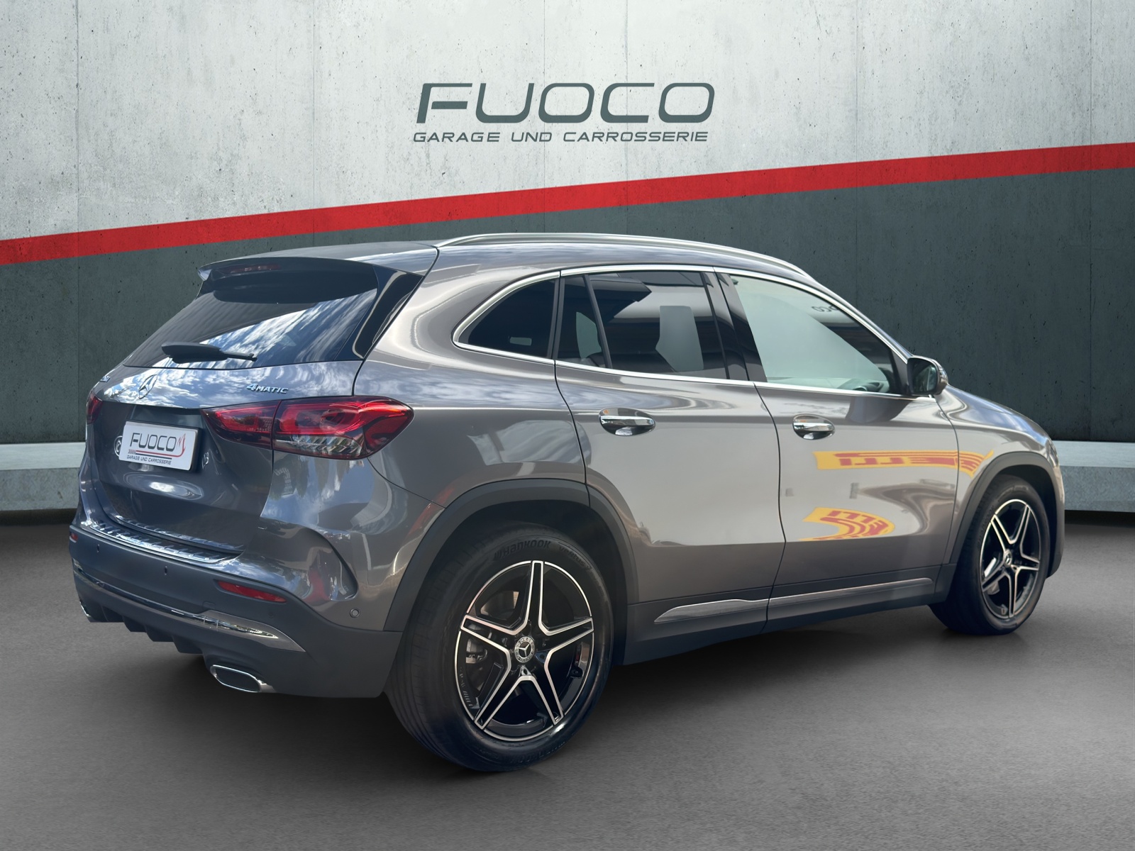 MERCEDES-BENZ GLA 220d 4Matic AMG Line 8G-DCT-image-2
